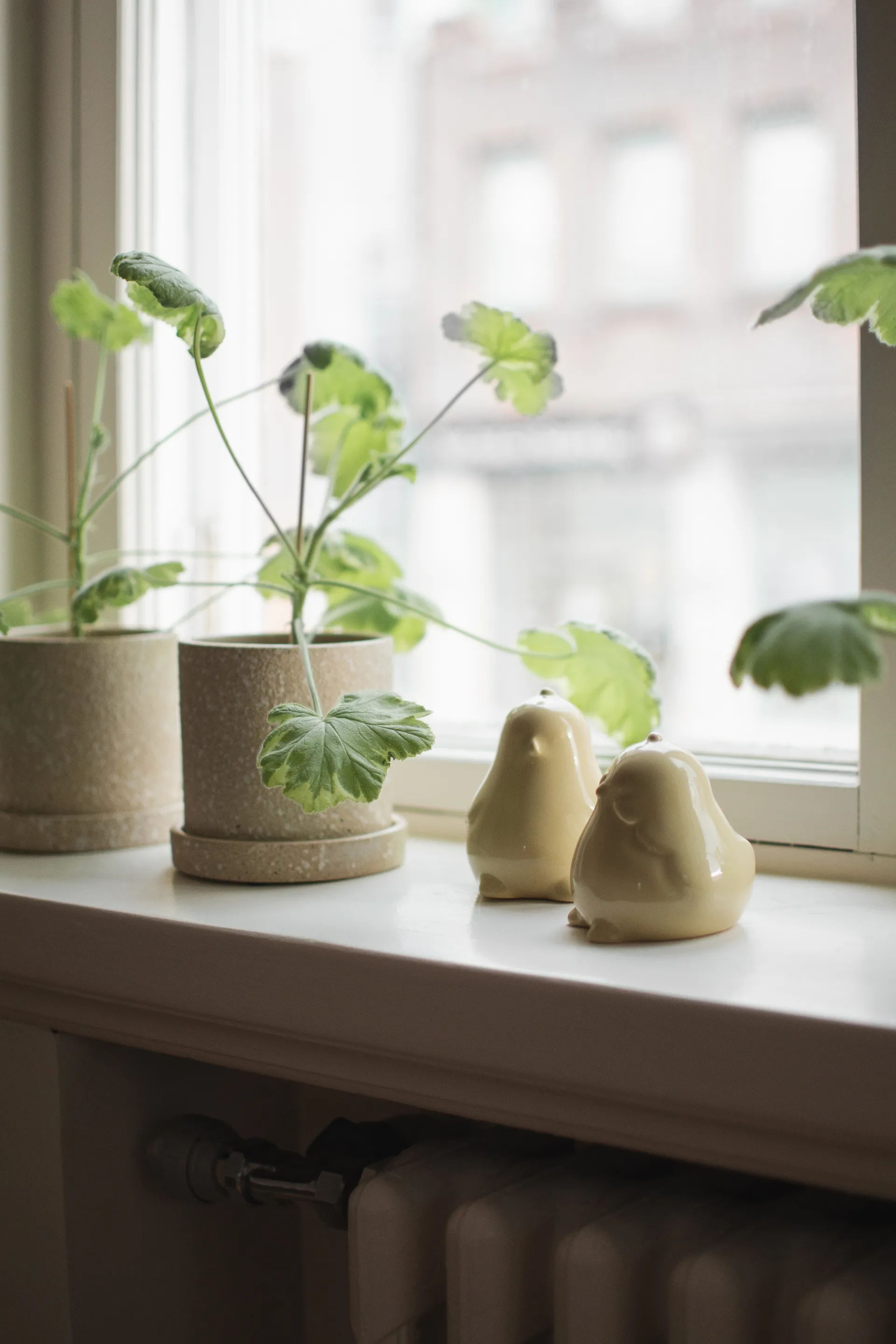 Chubby chicken decoração de Páscoa 2-pack, Amarelo brilhante DBKD