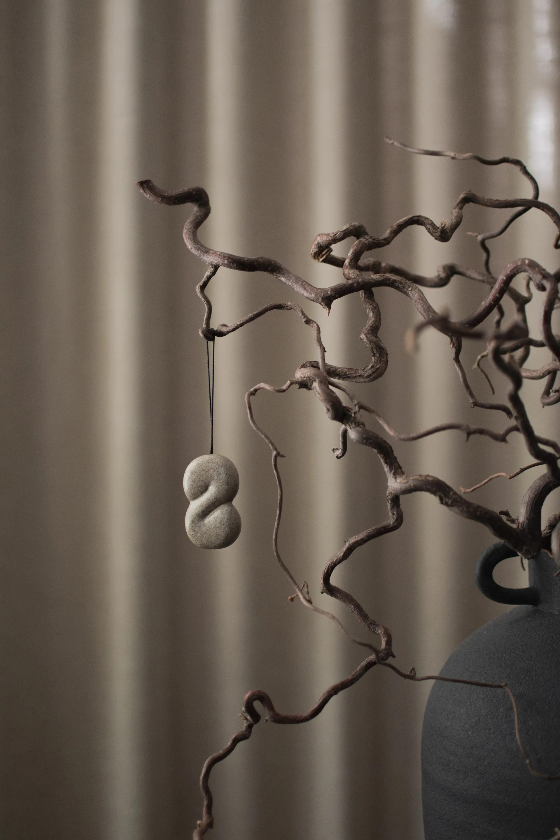 Enfeite Hanging Bun, Beige DBKD