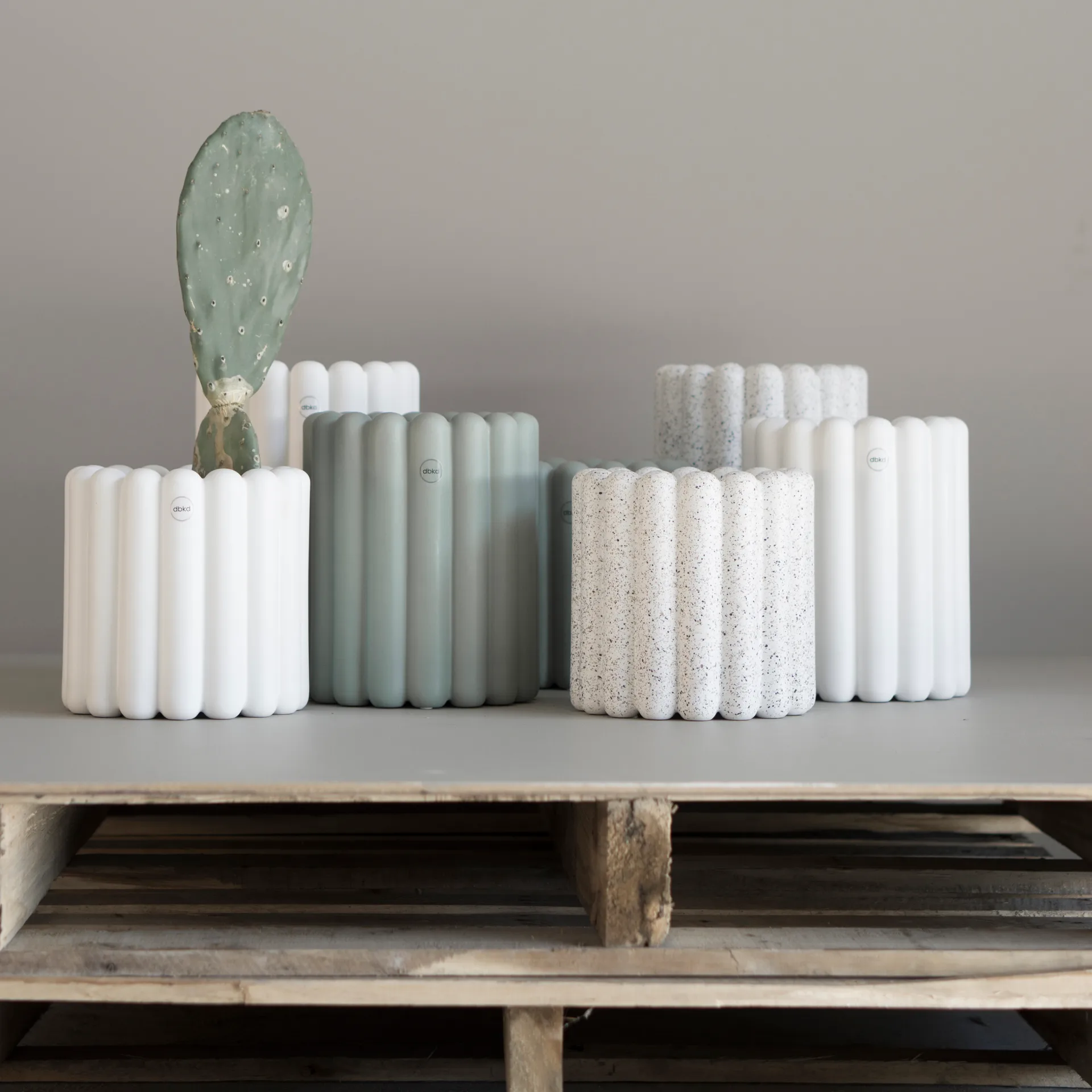 Mist vaso de flores pequeno Ø19x19 cm, Branco DBKD