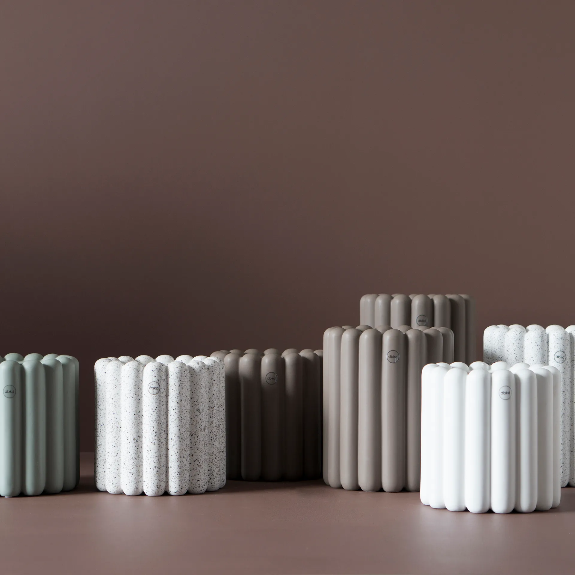 Mist vaso de flores pequeno Ø19x19 cm, Dust DBKD