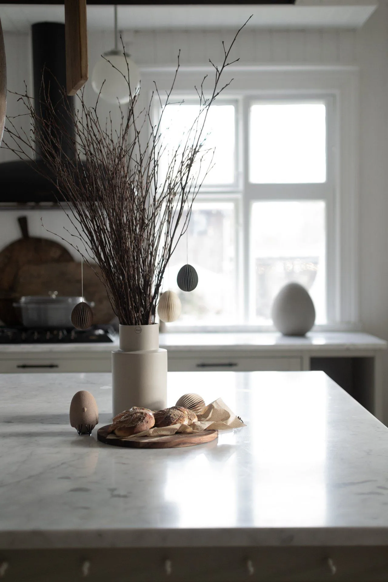 Ovoid decoração de Páscoa em papel 7 cm, Branco DBKD