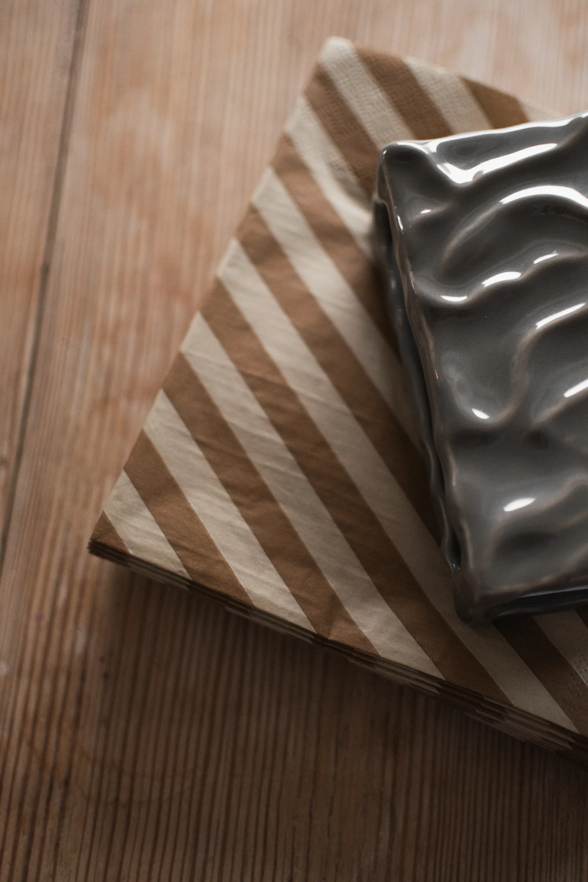 Stripe guardanapo de papel 33x33 cm 20 unidades, Torrão  DBKD