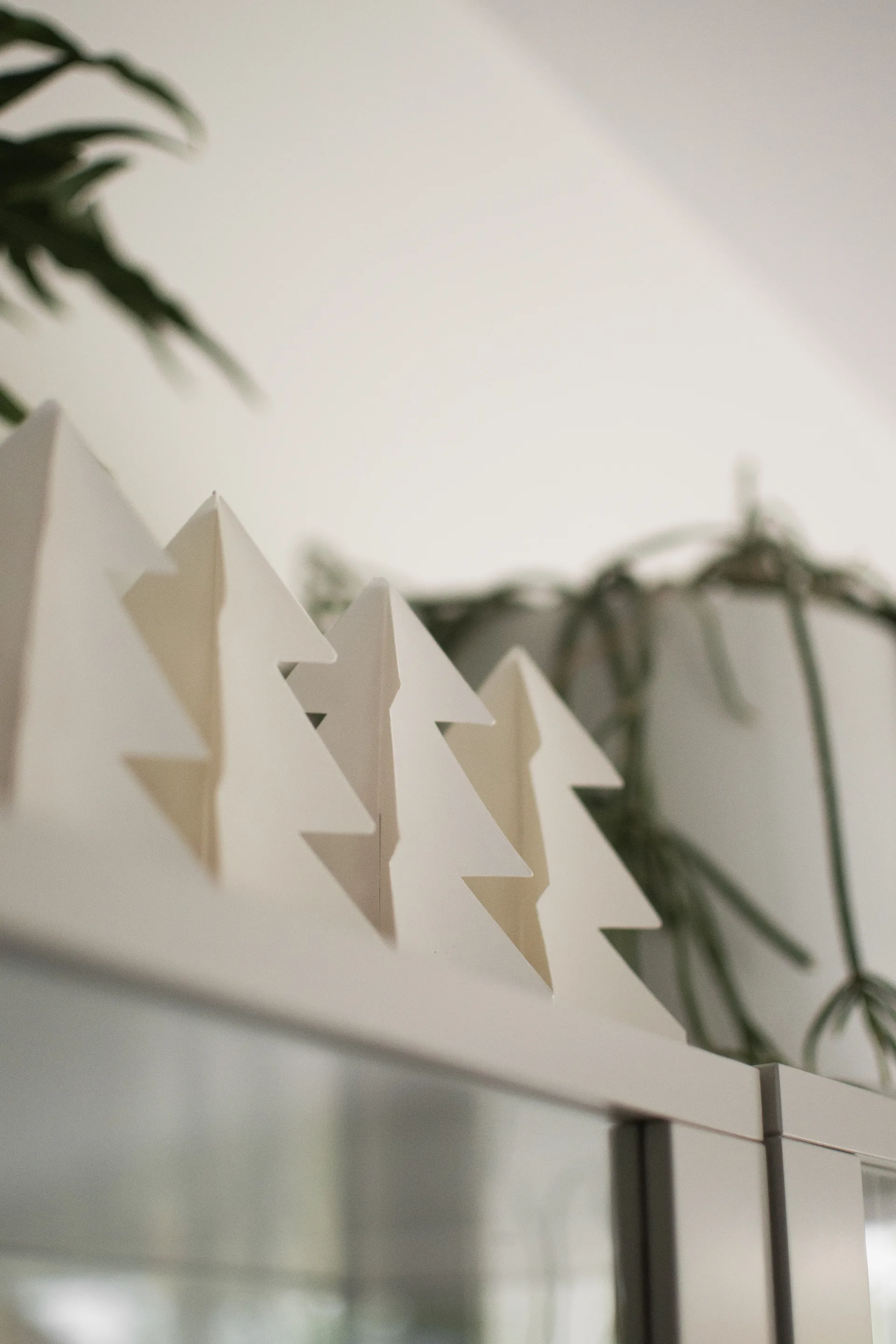 Tree in a row decoração 60 cm, Branco DBKD