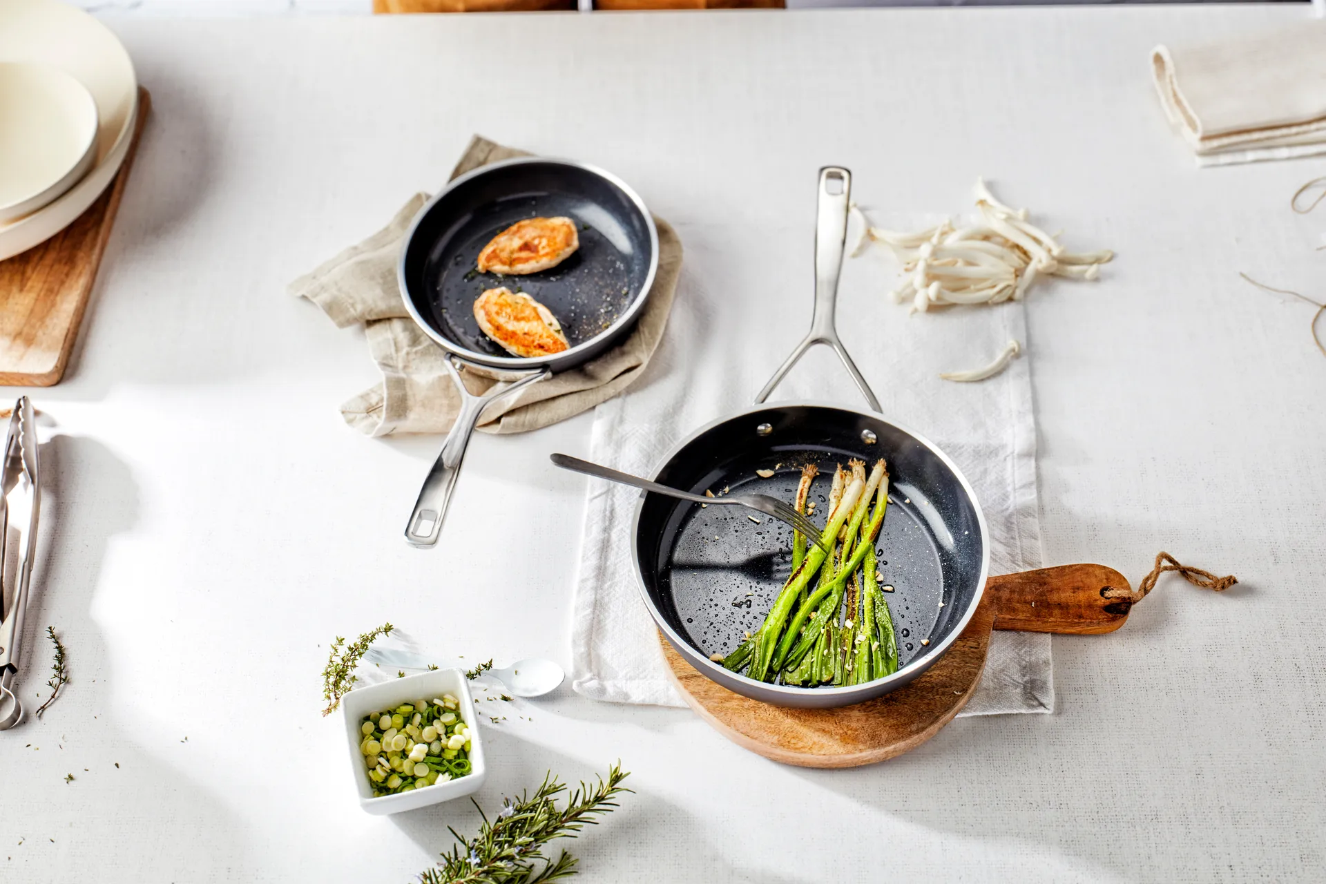 Alu Pro 5 Ceraforce frigideira cerâmica 5-camadas, Ø20 cm Demeyere