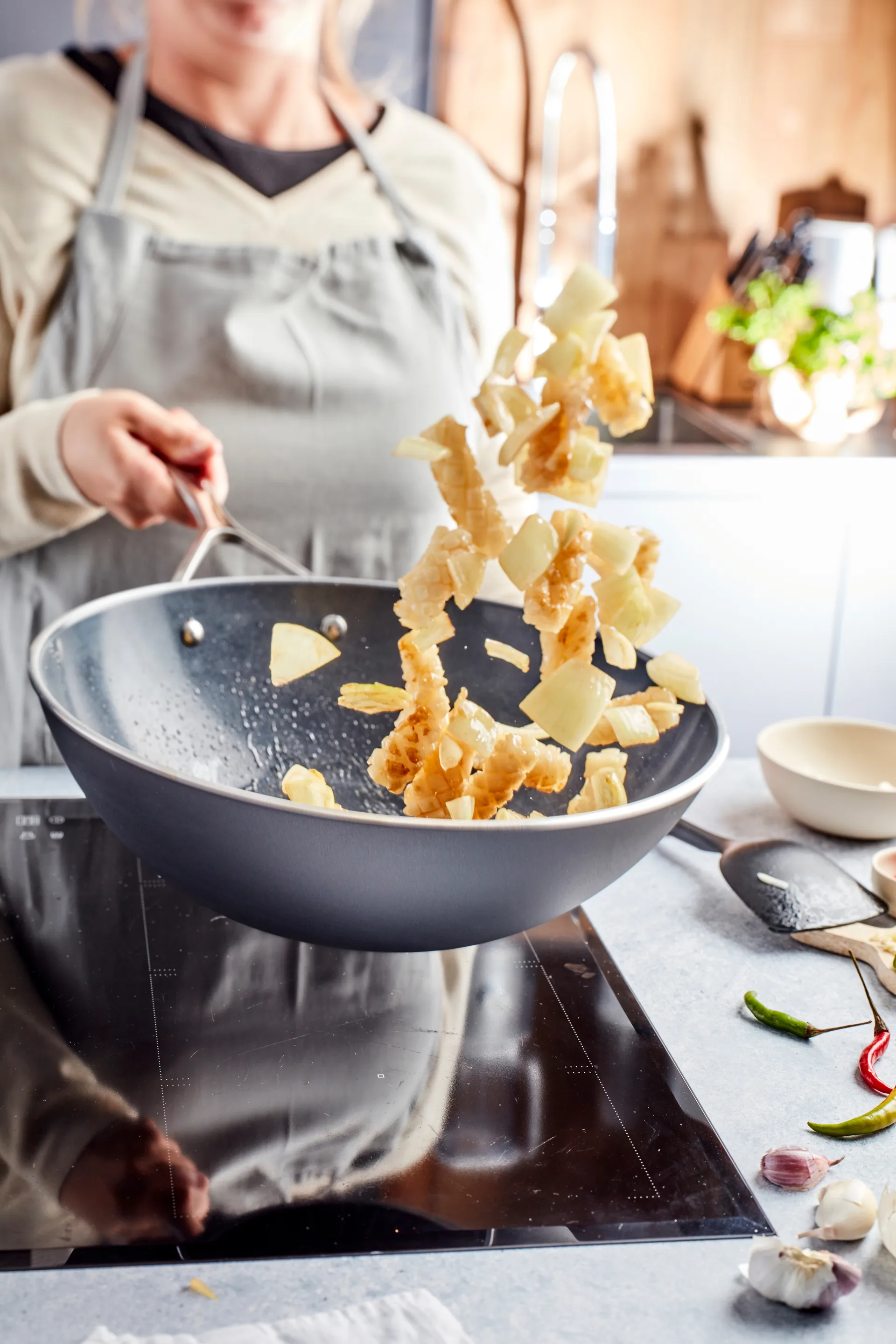 Alu Pro 5 Ceraforce wokpanna cerâmica 5-camadas, Ø30 cm Demeyere