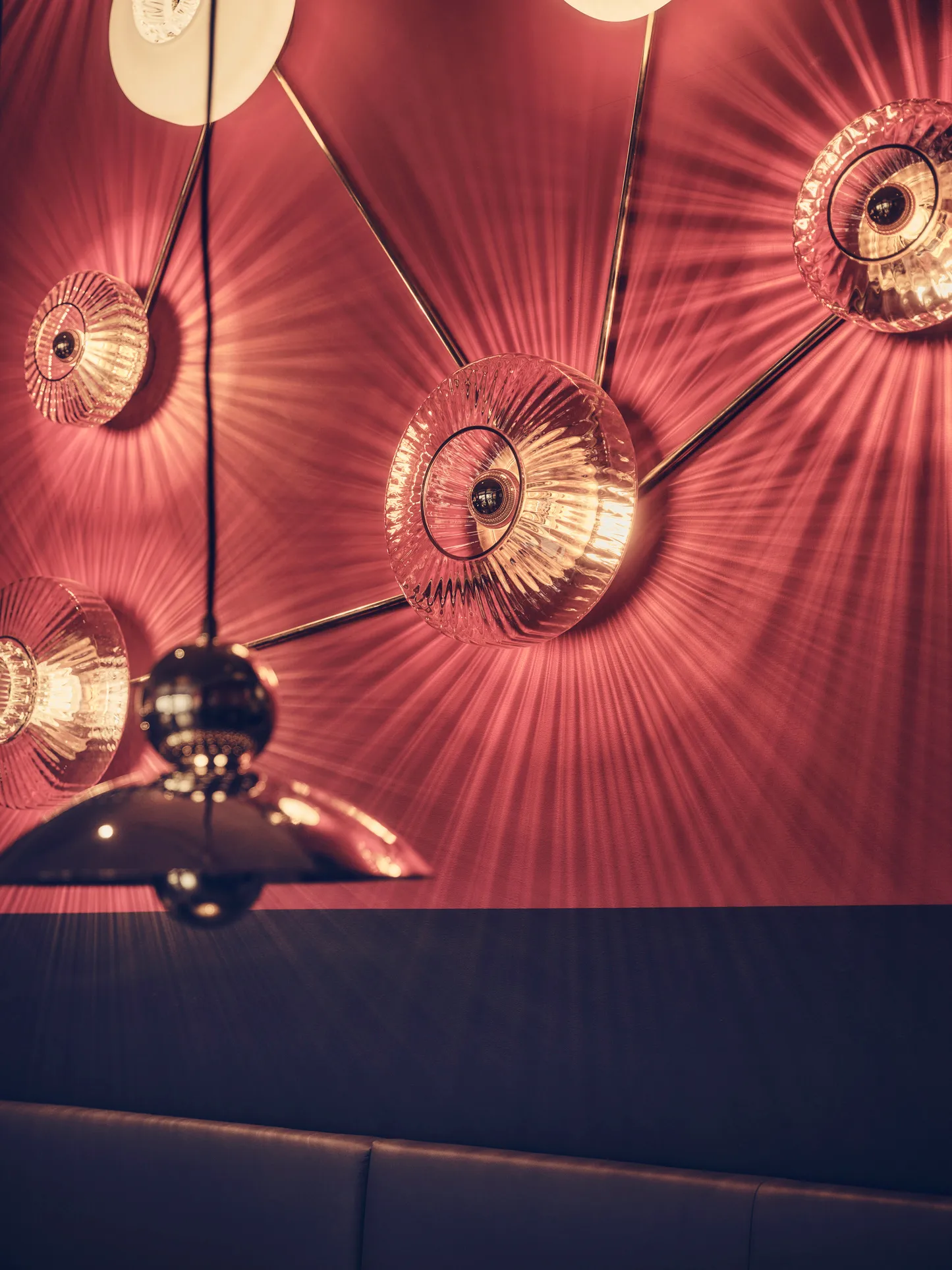 New Wave Optic candeeiro de parede XL, Claro Design By Us