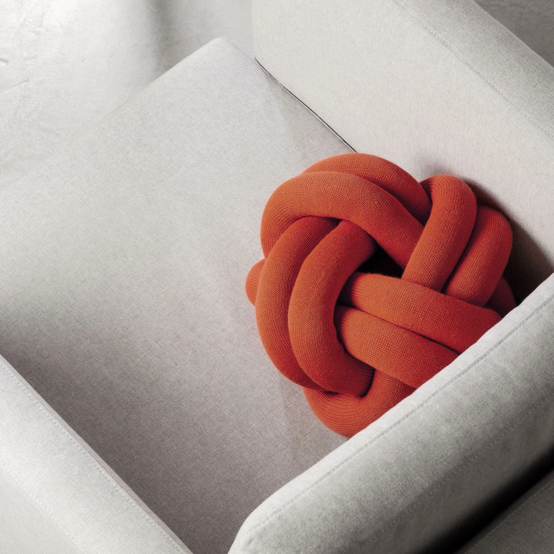 Almofada Knot, Orange red Design House Stockholm