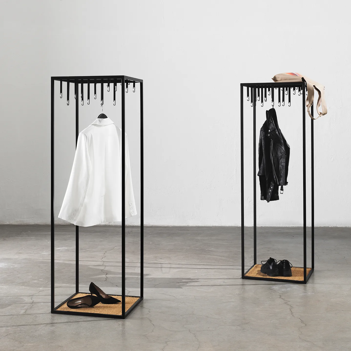 Ateljé cabide, Preto Design House Stockholm