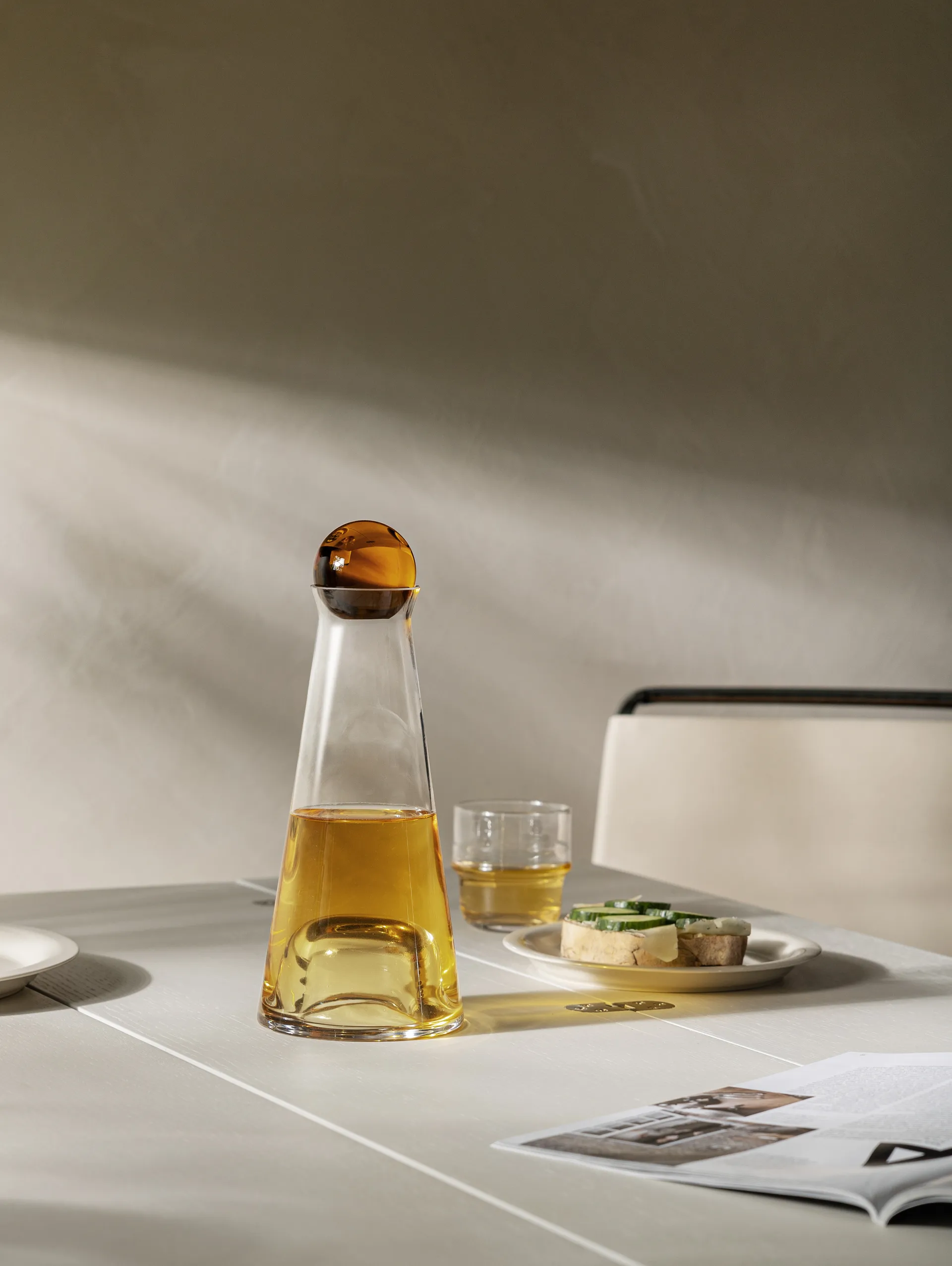 Jarro Fia, âmbar-transparente Design House Stockholm
