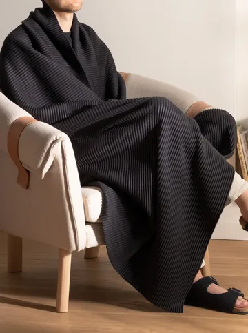 Pleece manta 140x160 cm - Preto - Design House Stockholm