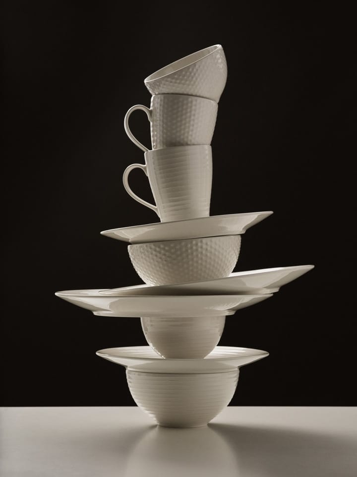 Prato Blond 28 cm , riscas brancas Design House Stockholm