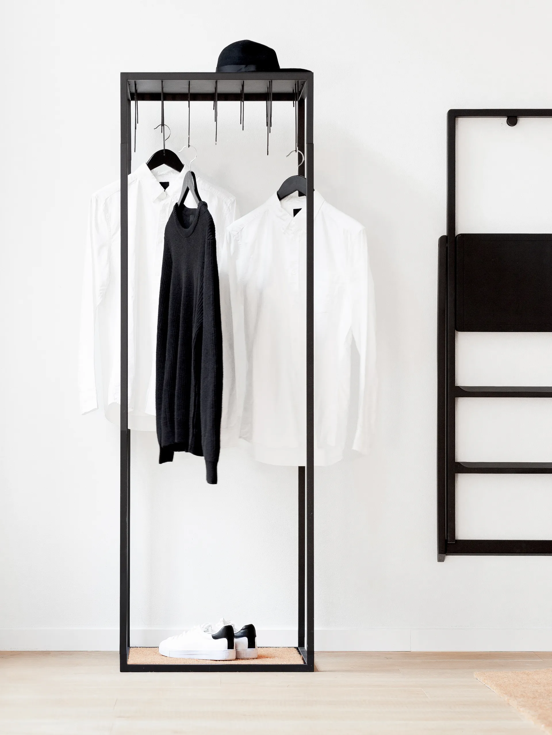 Step escada, Black-stained Design House Stockholm