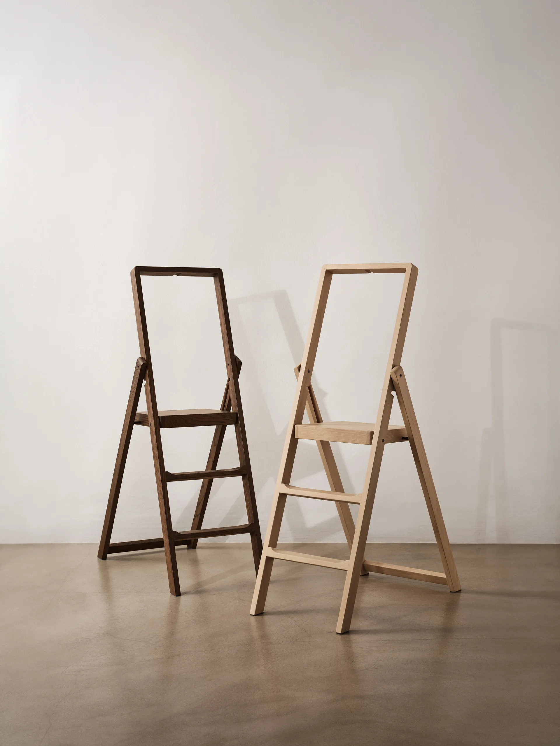 Step escada, Carvalho escuro Design House Stockholm