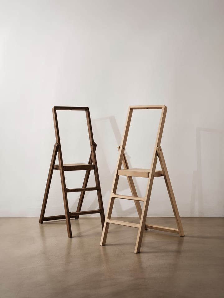 Step escada, Carvalho escuro Design House Stockholm