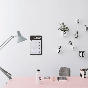 Calendário do mês Design Letters - Preto - Design Letters