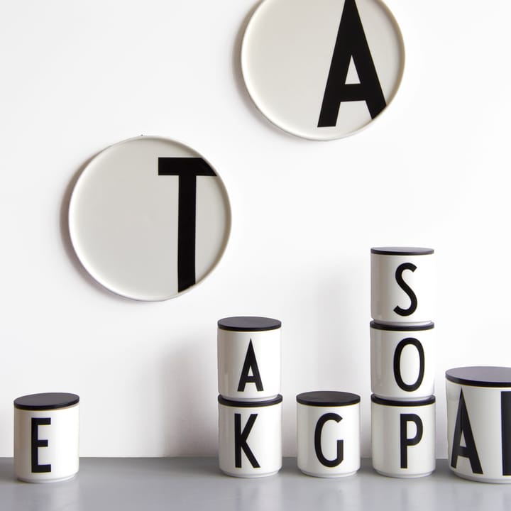 Chávena Design Letters , B Design Letters