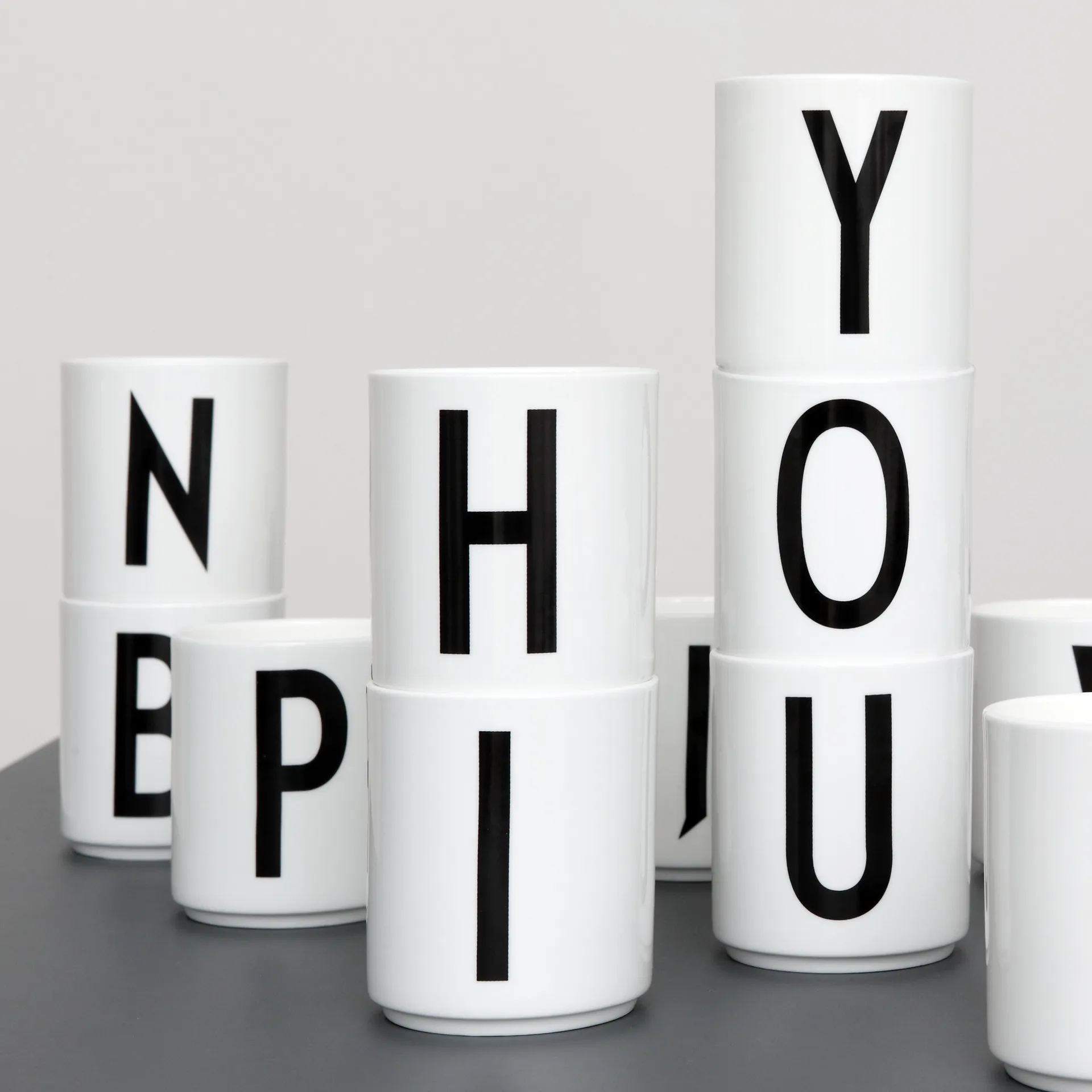 Chávena Design Letters , H Design Letters