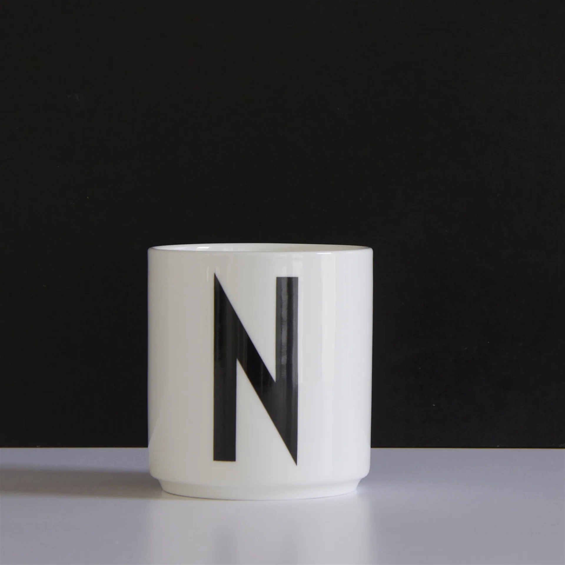 Chávena Design Letters , N Design Letters
