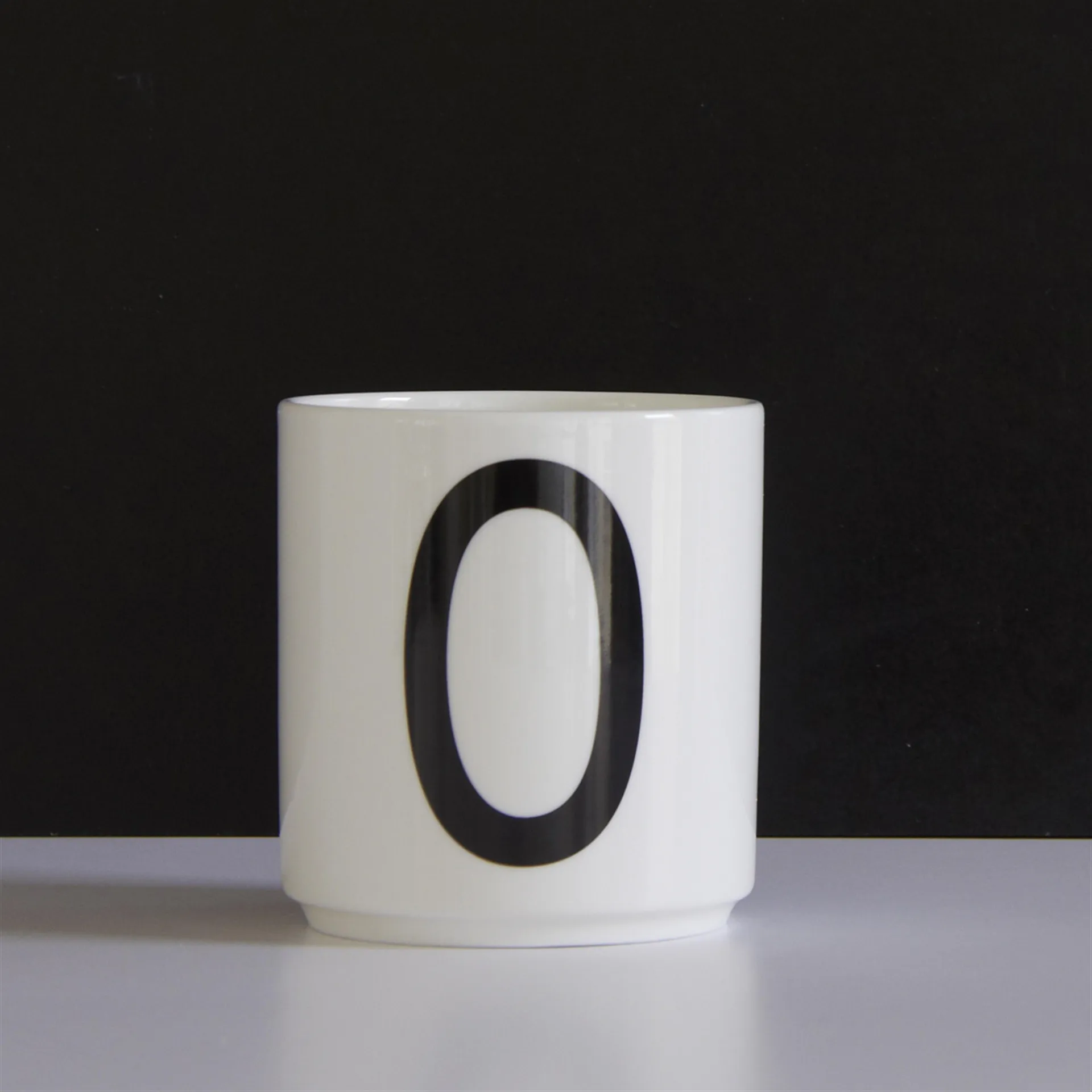 Chávena Design Letters , O Design Letters