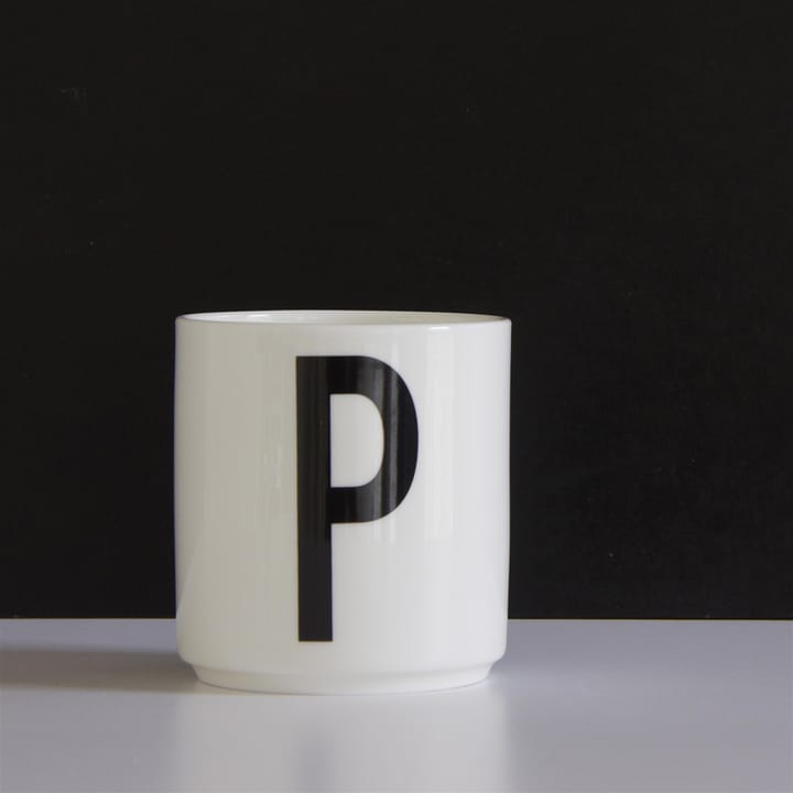 Chávena Design Letters , P Design Letters