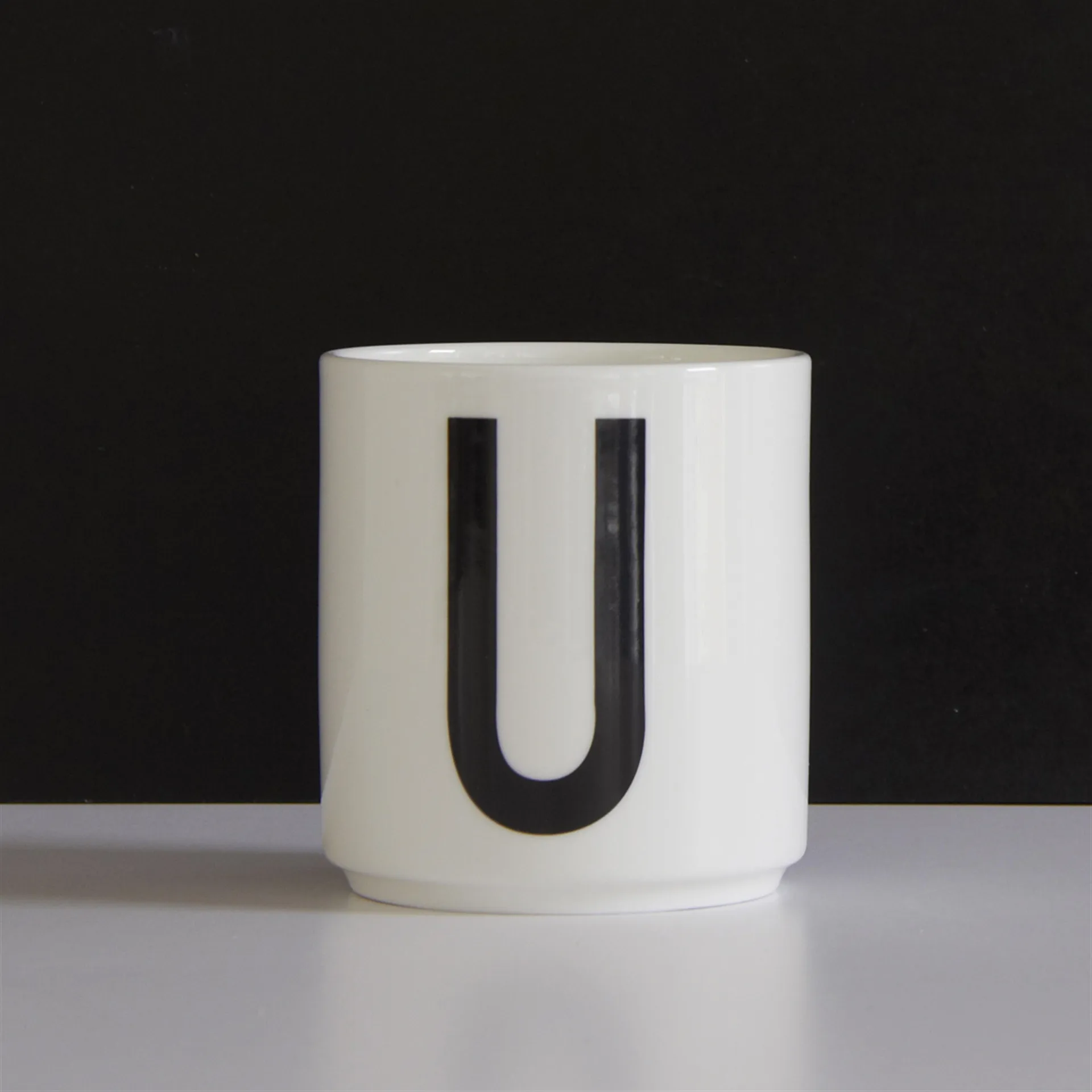 Chávena Design Letters , U Design Letters