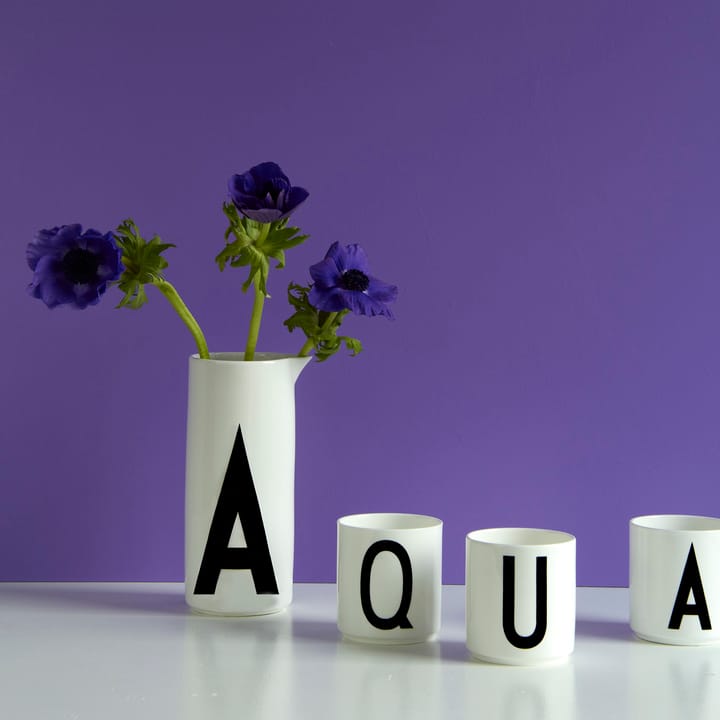 Chávena Design Letters , U Design Letters