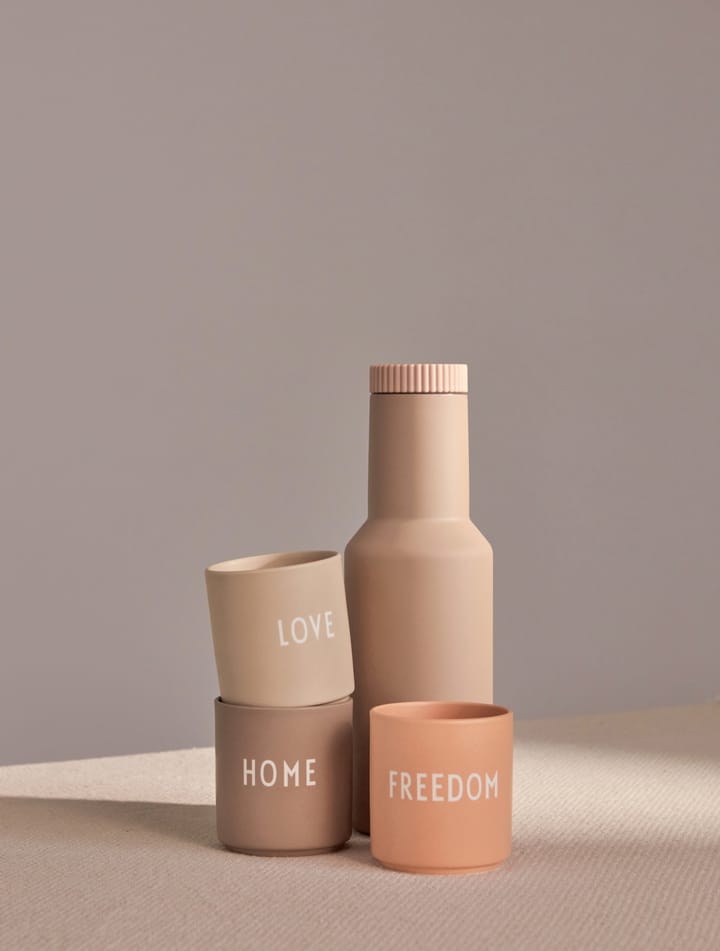 Chávena favourite Design Letters 25 cl, Freedom-orange Design Letters