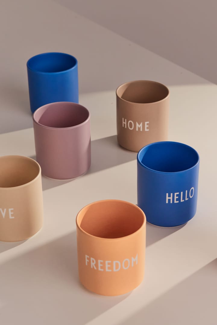 Chávena favourite Design Letters 25 cl, Freedom-orange Design Letters