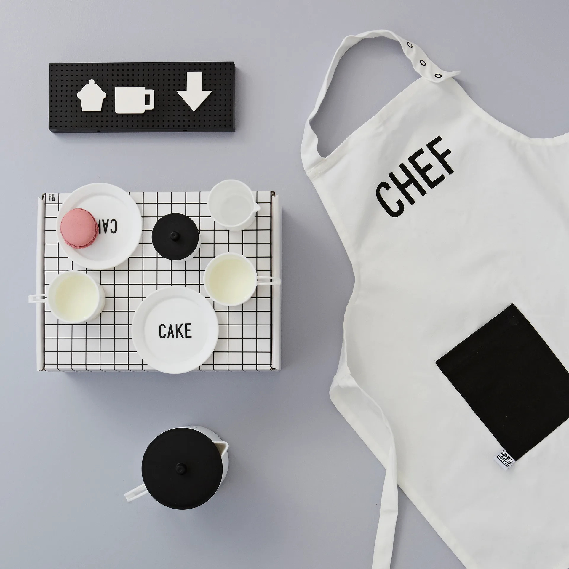 Letras pequenas Design Letters, preto Design Letters