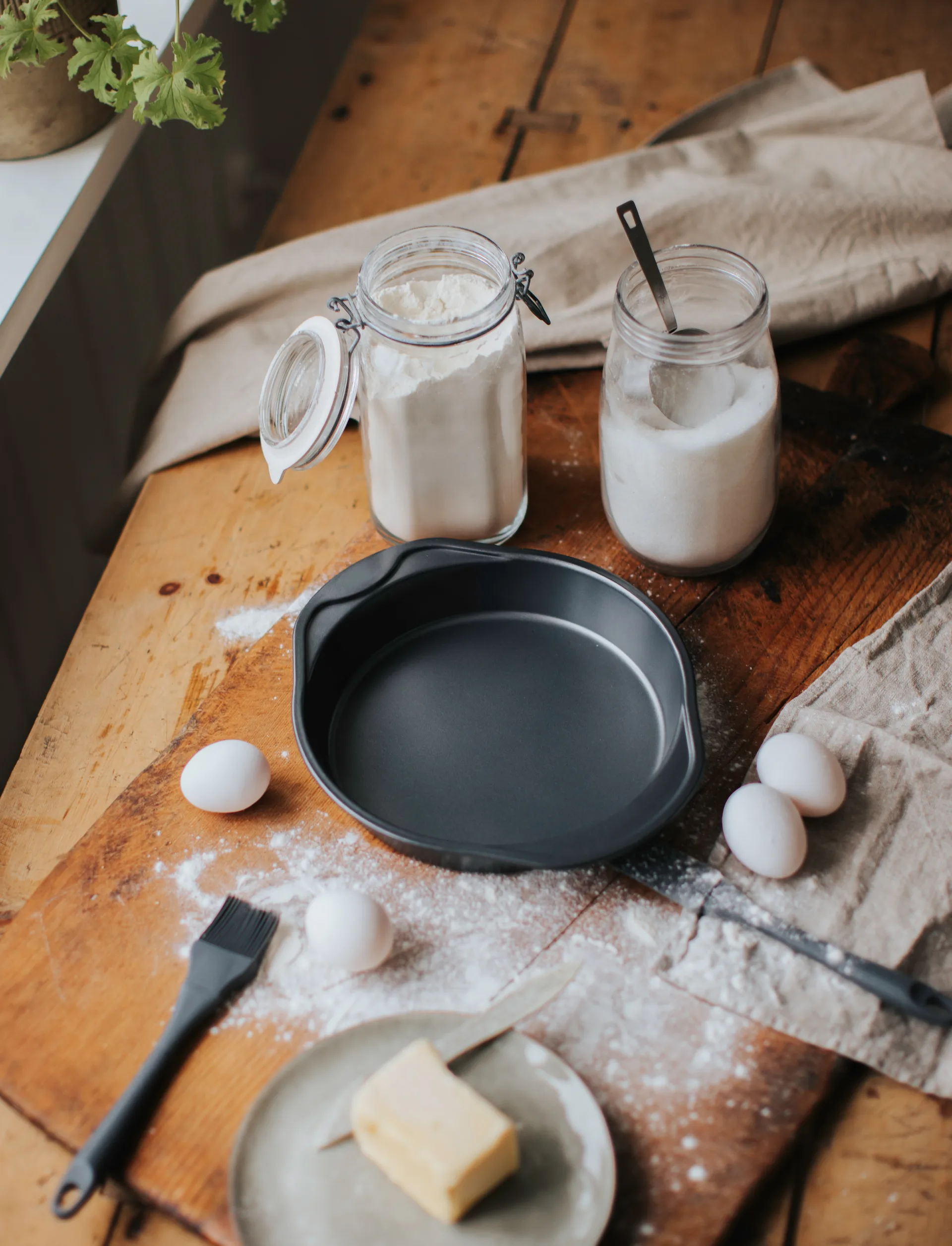 Forma de bolo Karabo Ø24,5 cm, Cinza escuro. Dorre