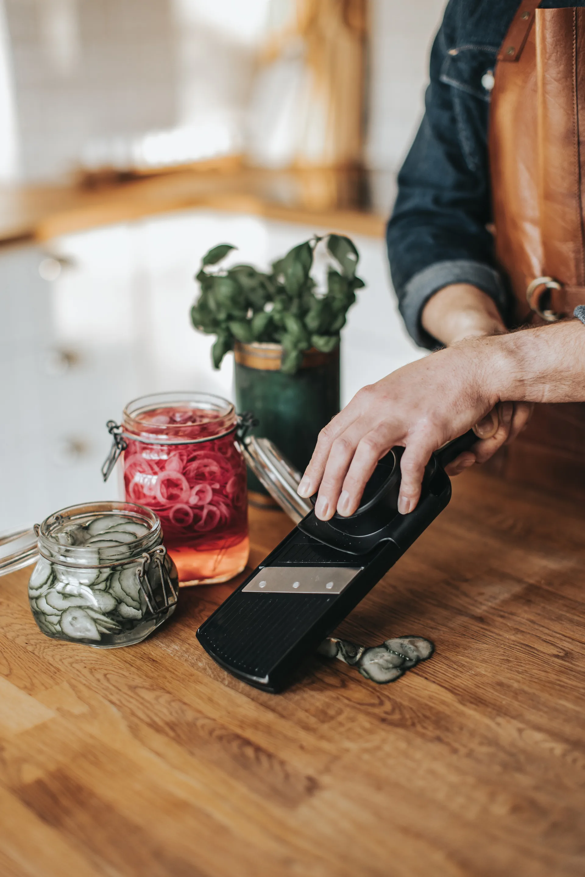 Mona mandolim/fatiador de legumes, 32,6x9,9 cm Dorre