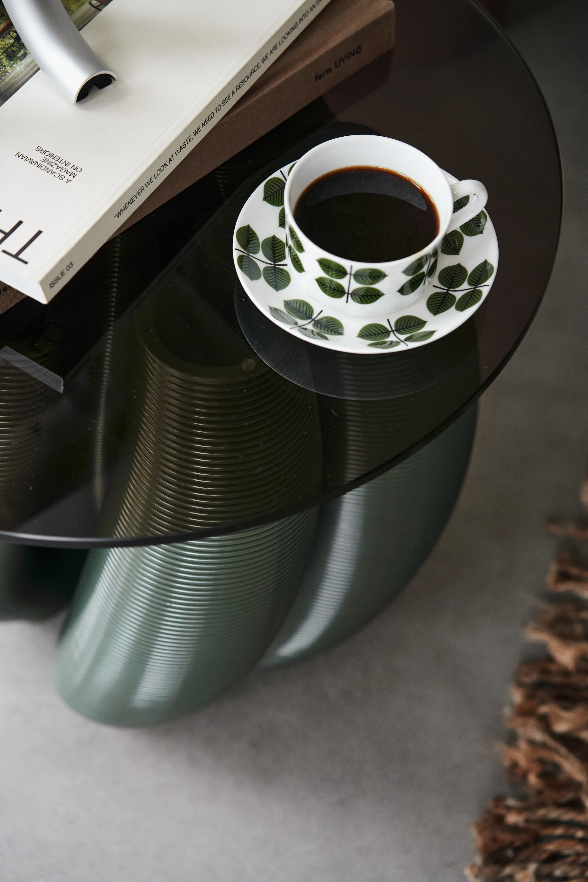 Mesa de apoio Water lily Ø50 cm, Olive Ekbacken Studios