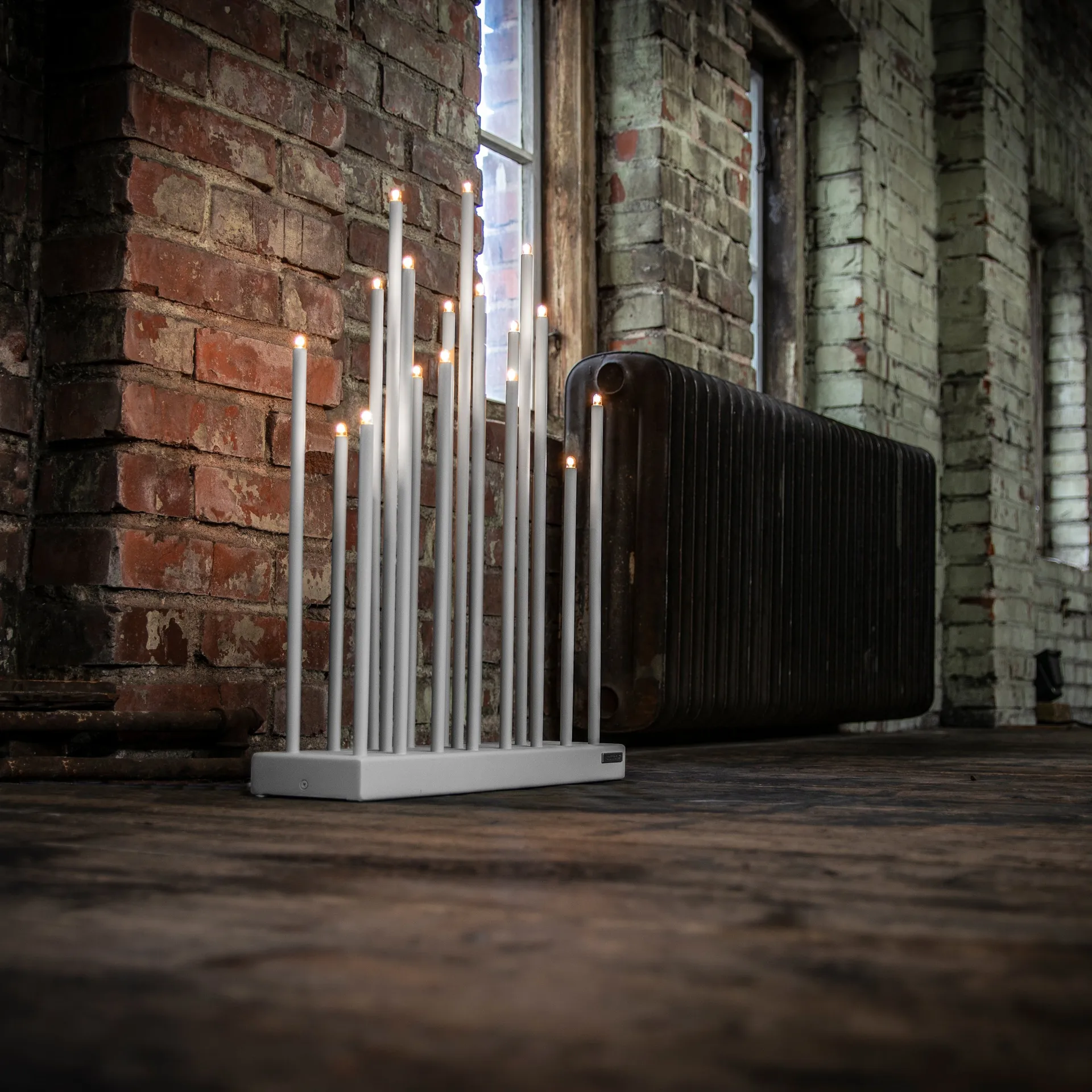 Candelabro elétrico Elflugan Grande, Cinzento claro Elflugan