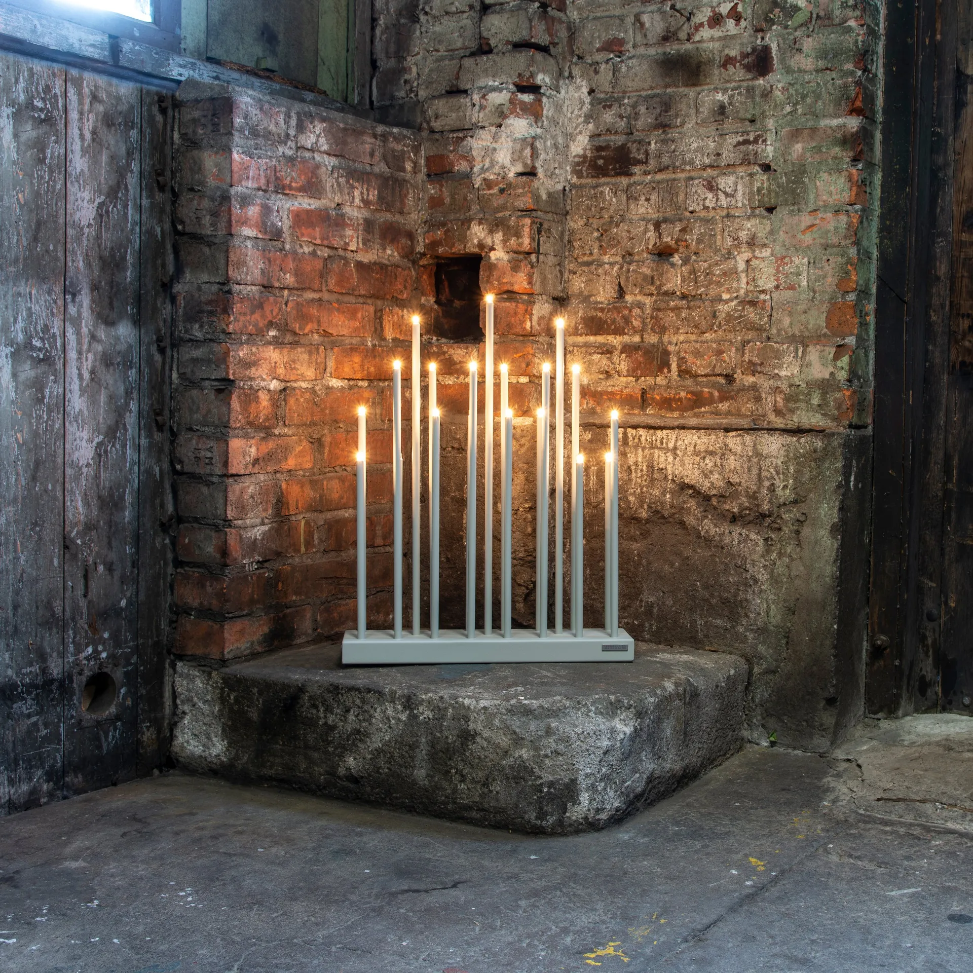 Candelabro elétrico Elflugan Grande, Cinzento claro Elflugan