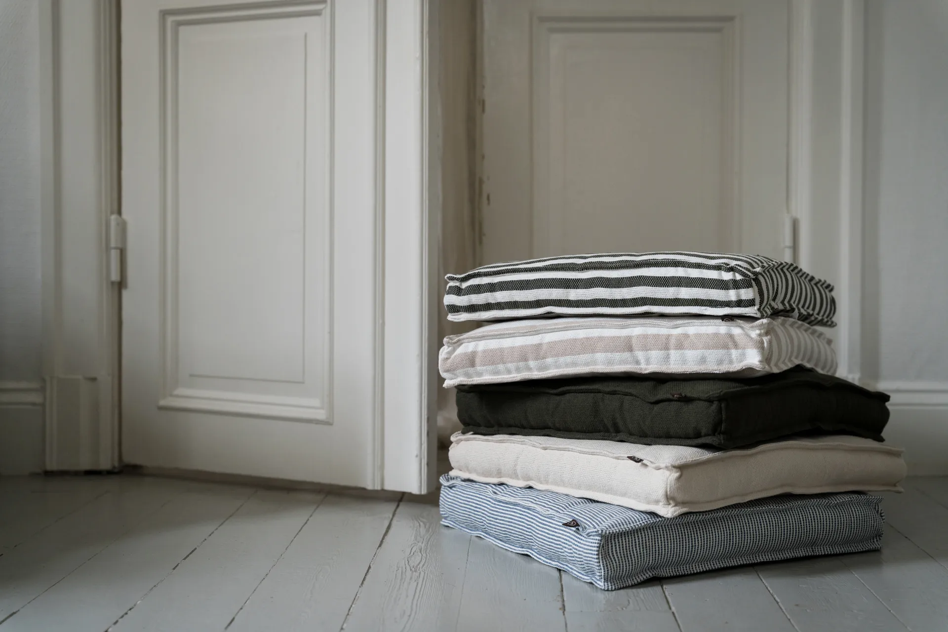 Almofada de assento Ernst 45x45 cm, Sálvia ERNST