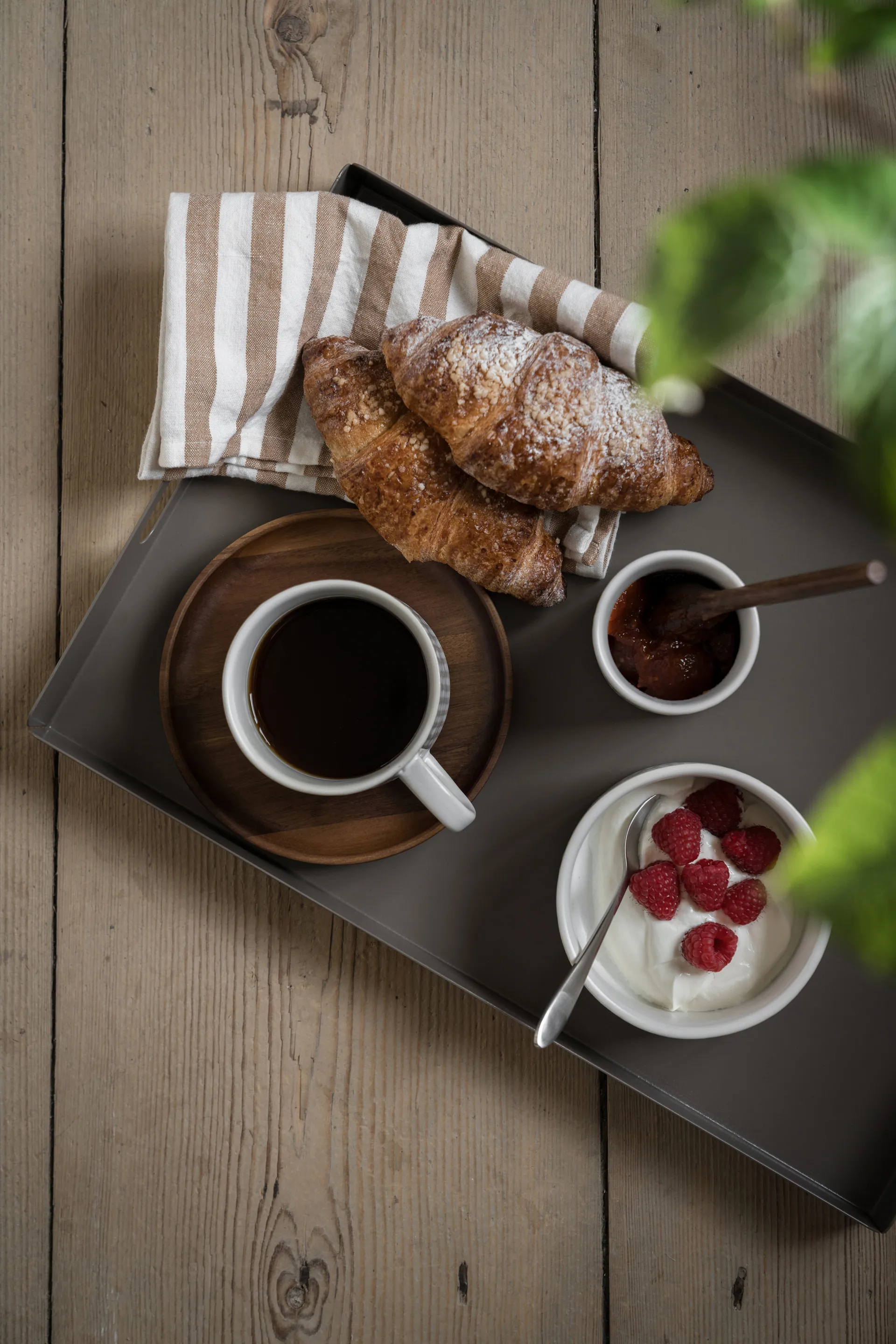 Bandeja metal Ernst 30x45 cm, Toupeira ERNST