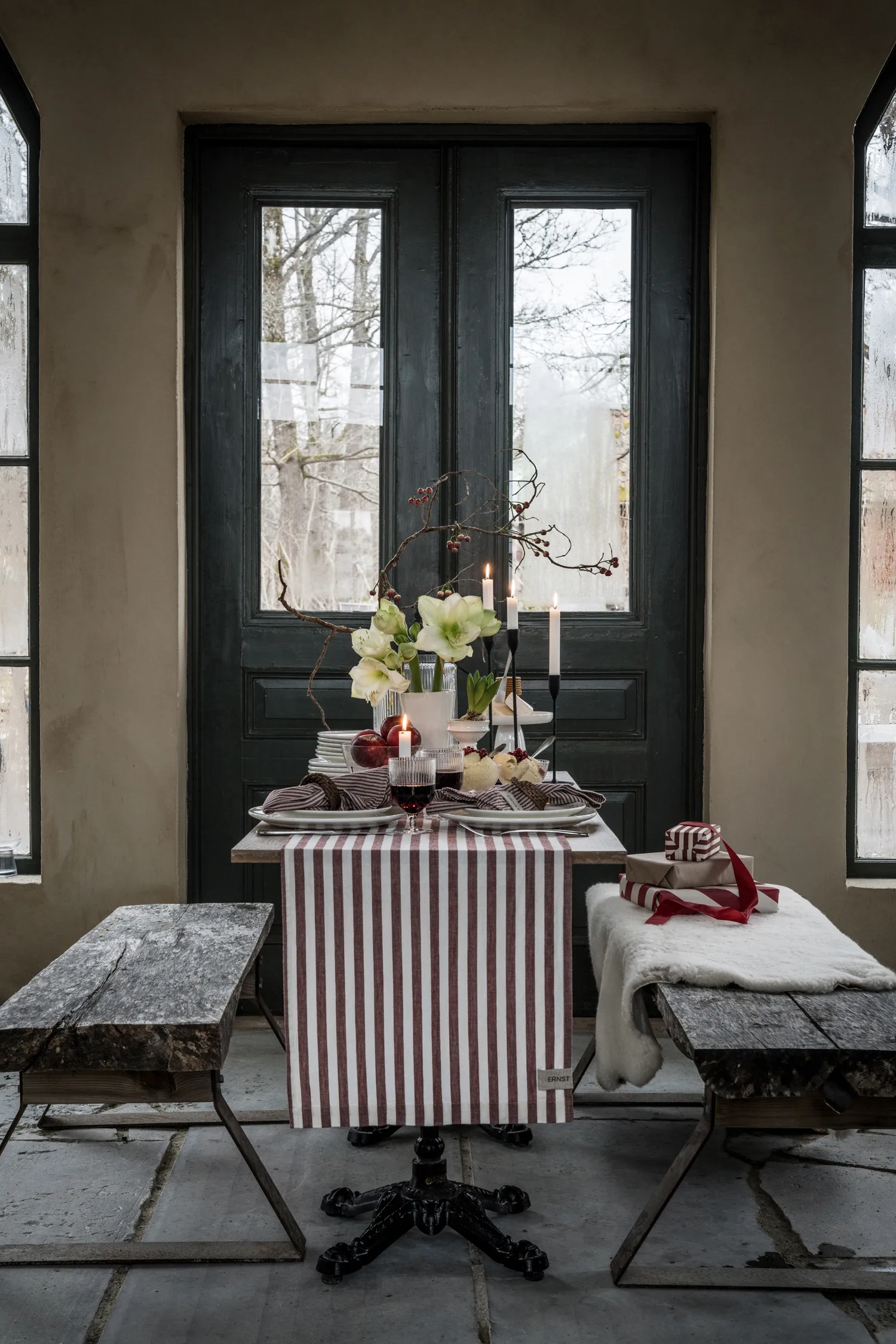 Caminho de mesa Ernst riscas largas 45x150, Vermelho-branco ERNST