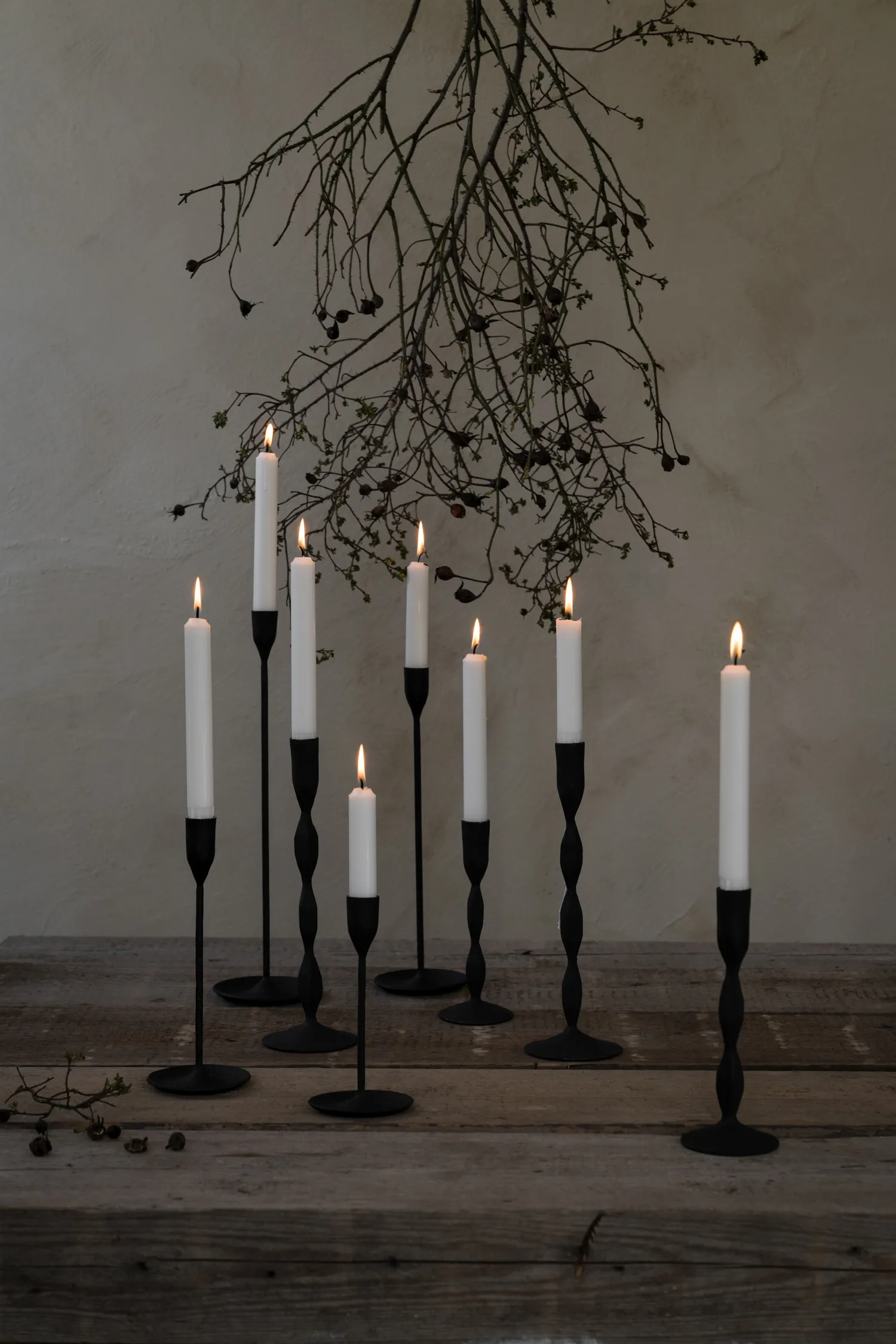Castiçal Ernst em metal preto, 41 cm ERNST