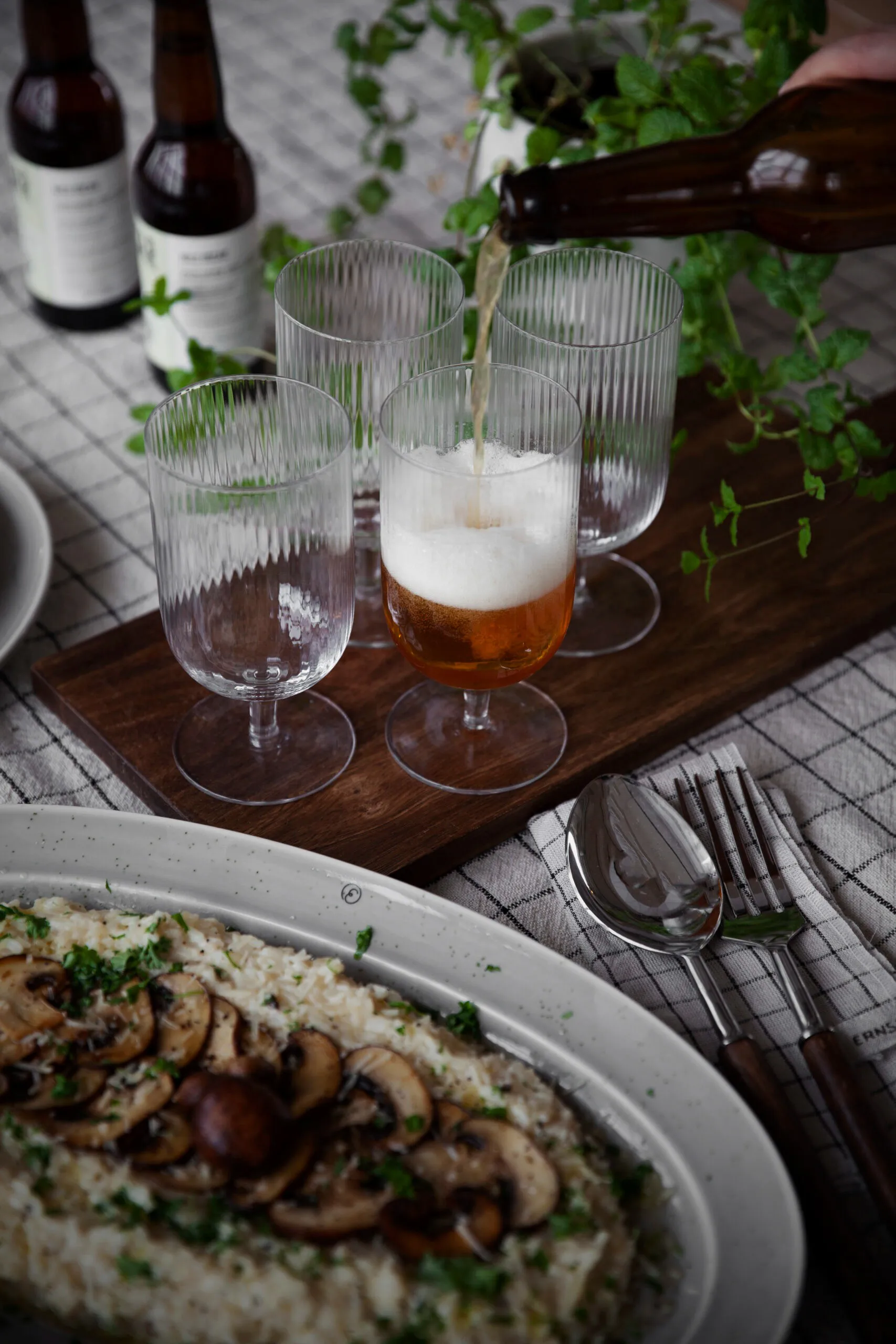 Copos de cerveja Ernst canelados 2-unidades, Claro ERNST