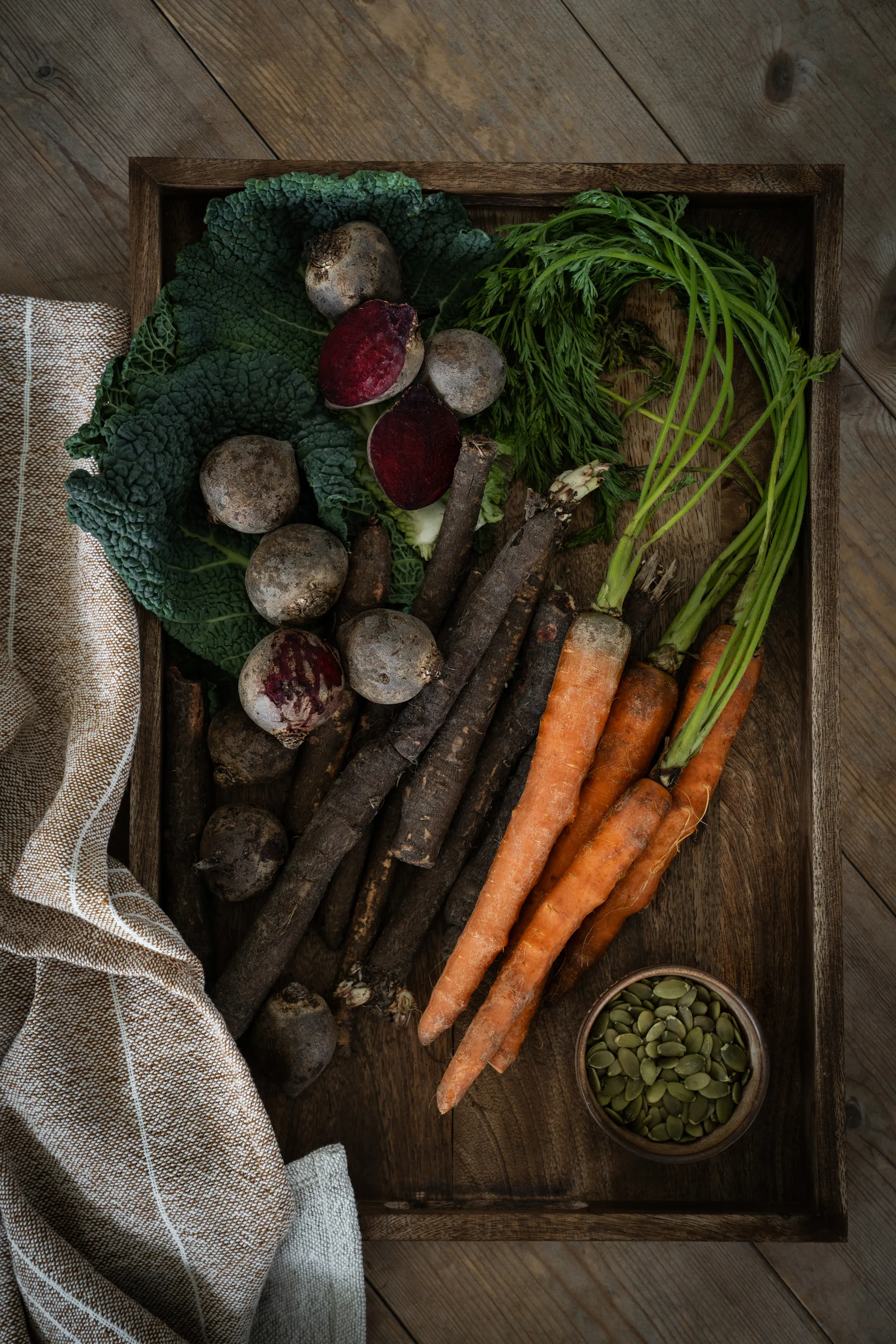 Ernst bandeja de servir 30x45 cm, Castanho escuro ERNST