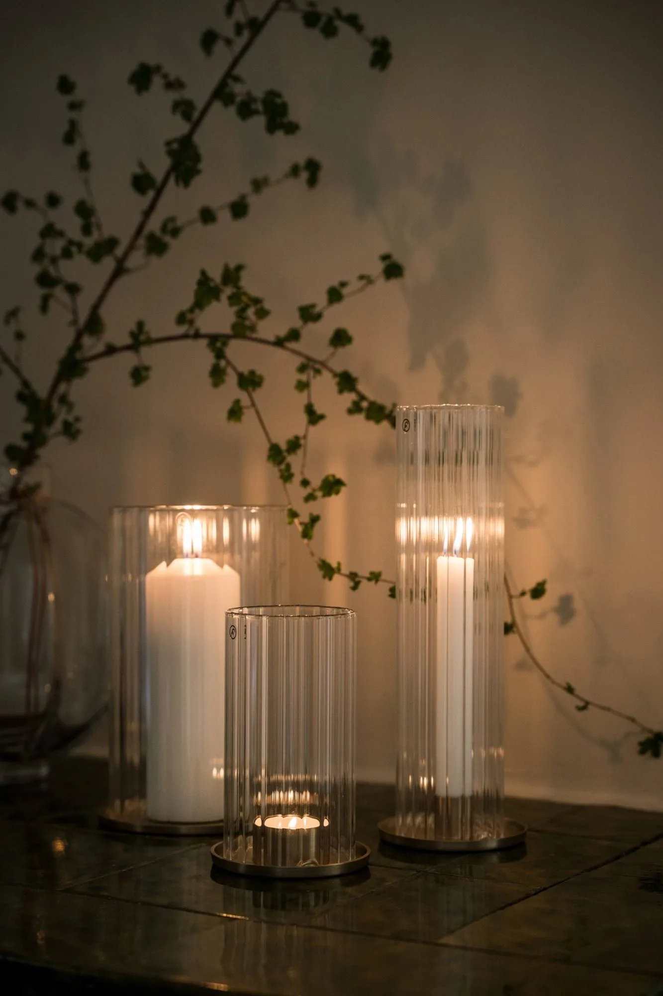 Ernst castiçal para vela tealight, Latão-vidro, Ø9x15 cm ERNST