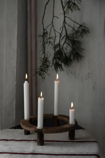 Ernst castiçal redondo para 4 velas - Madeira escura - ERNST
