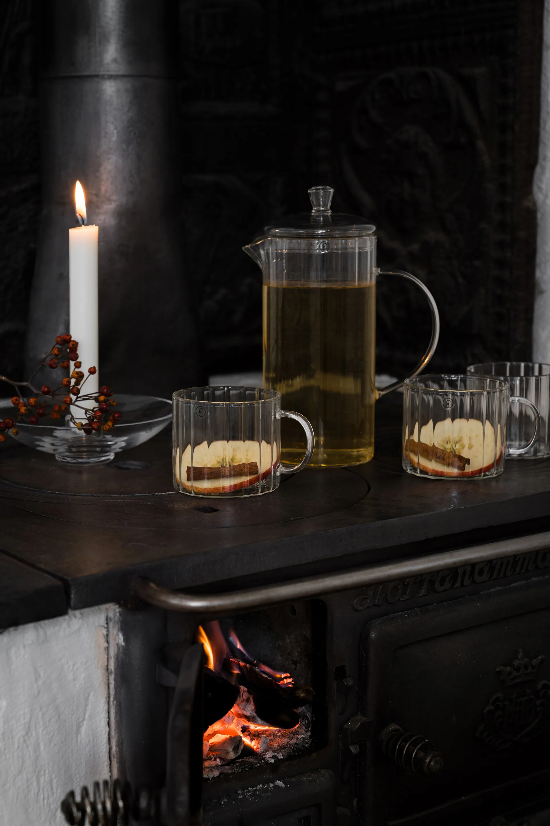 Ernst jarro de vidro estriada 1 L, Claro ERNST