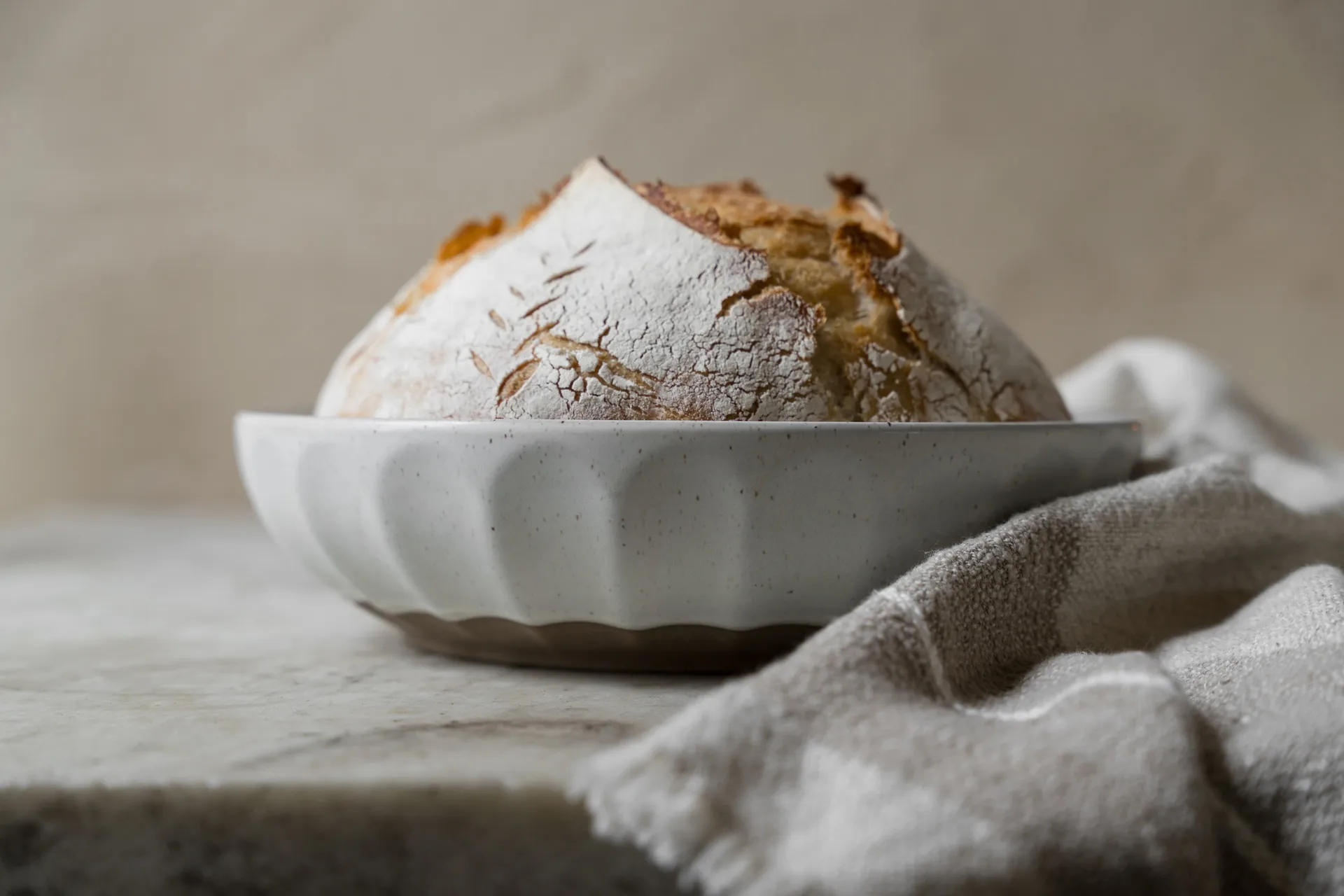 Ernst tigela em grés, Branco-natural, Ø24 cm ERNST