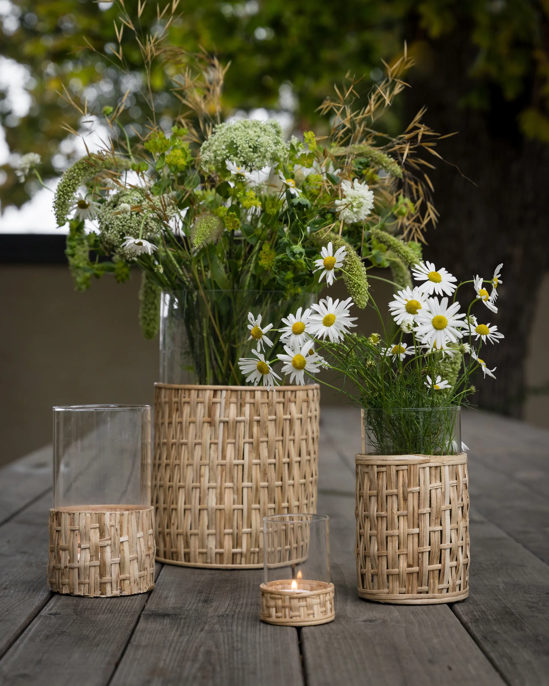 Ernst vaso/castiçal em cesto, Natural, Ø10x12 cm ERNST