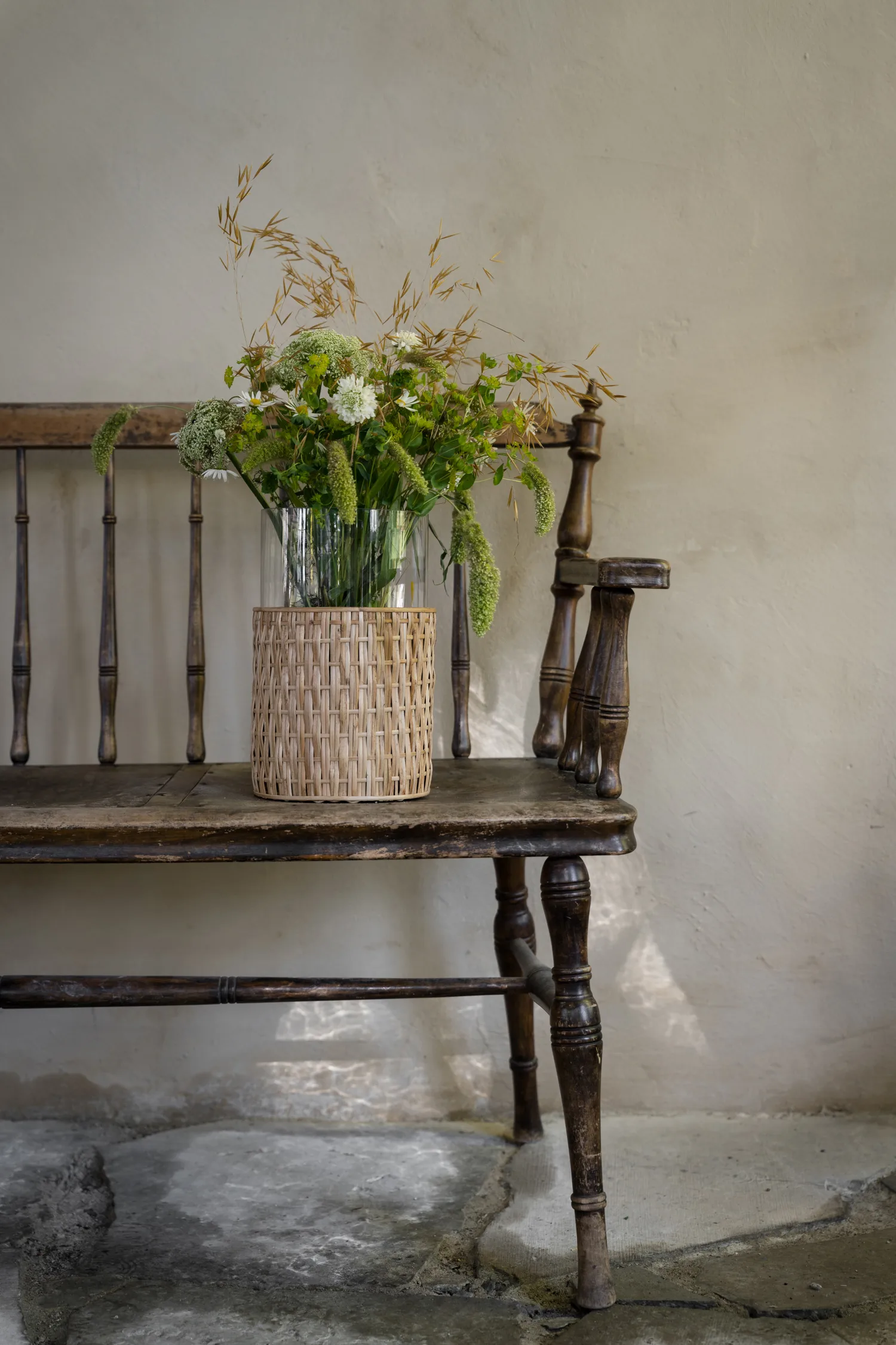 Ernst vaso/castiçal em cesto, Natural, Ø18x30 cm ERNST