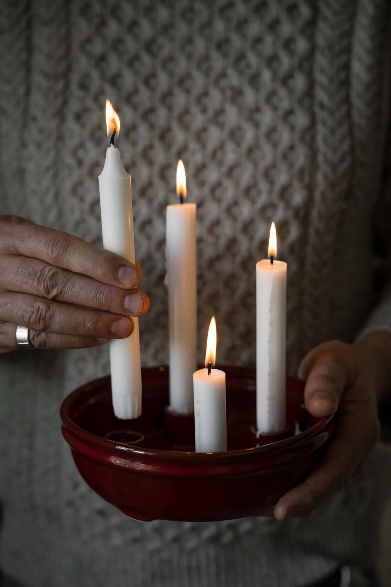 Prato para velas Ernst 4 velas, Vermelho ERNST