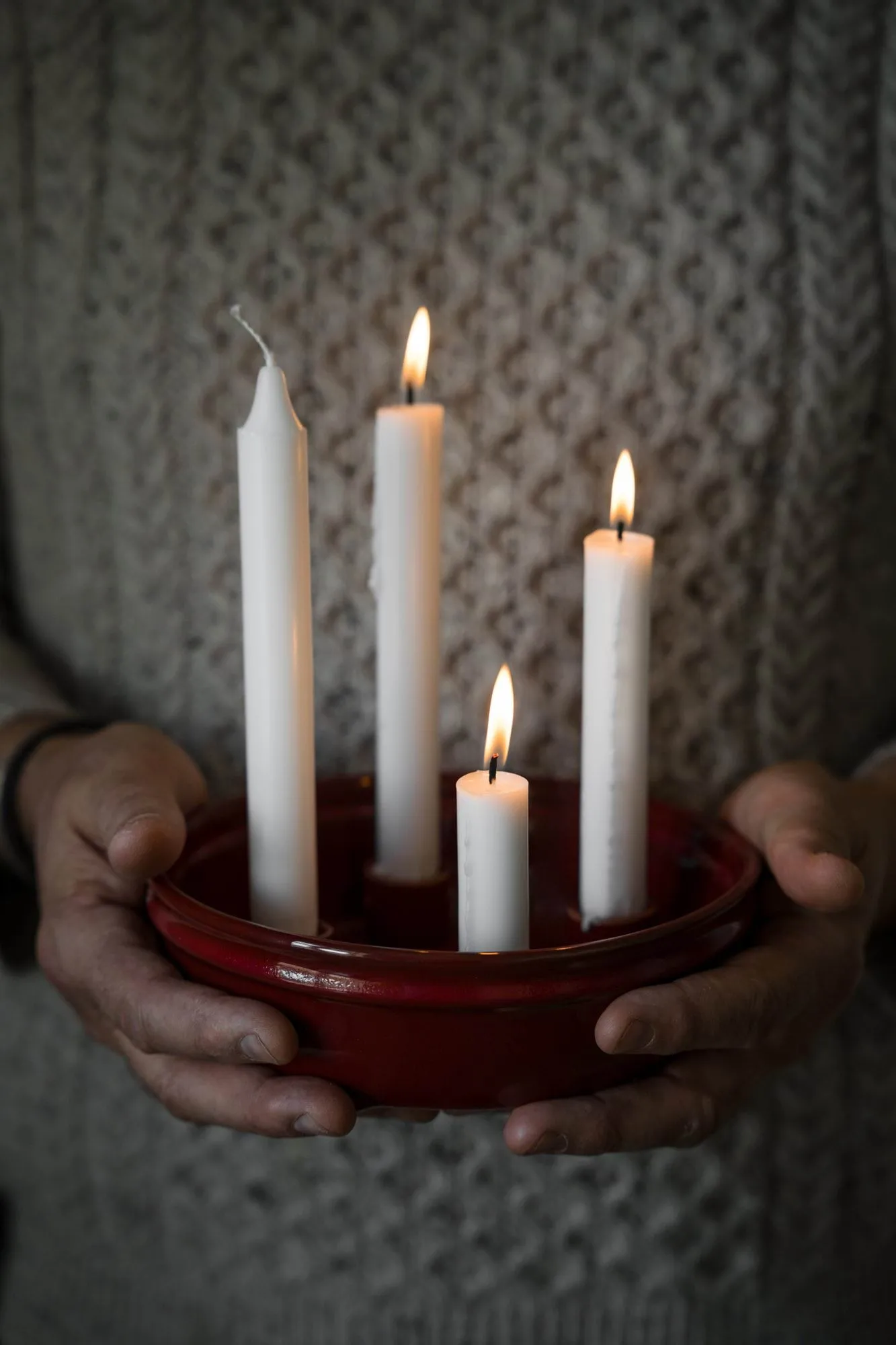 Prato para velas Ernst 4 velas, Vermelho ERNST