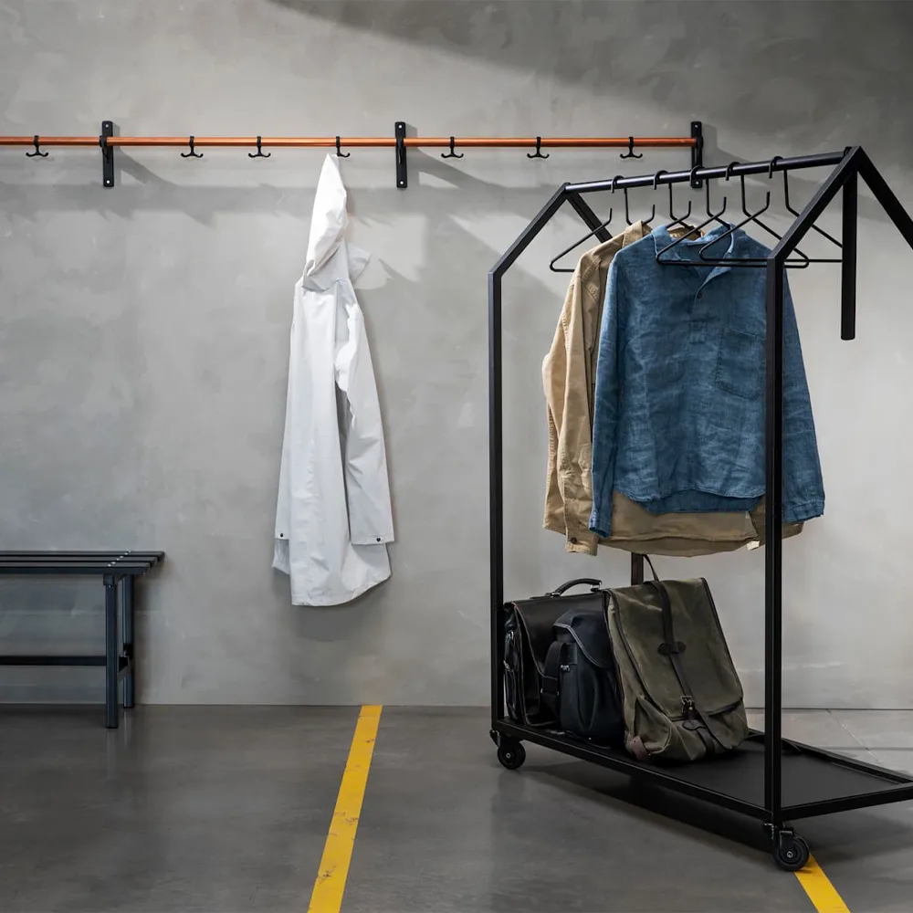 Suporte Gancho Nostalgia, Alumínio Essem Design