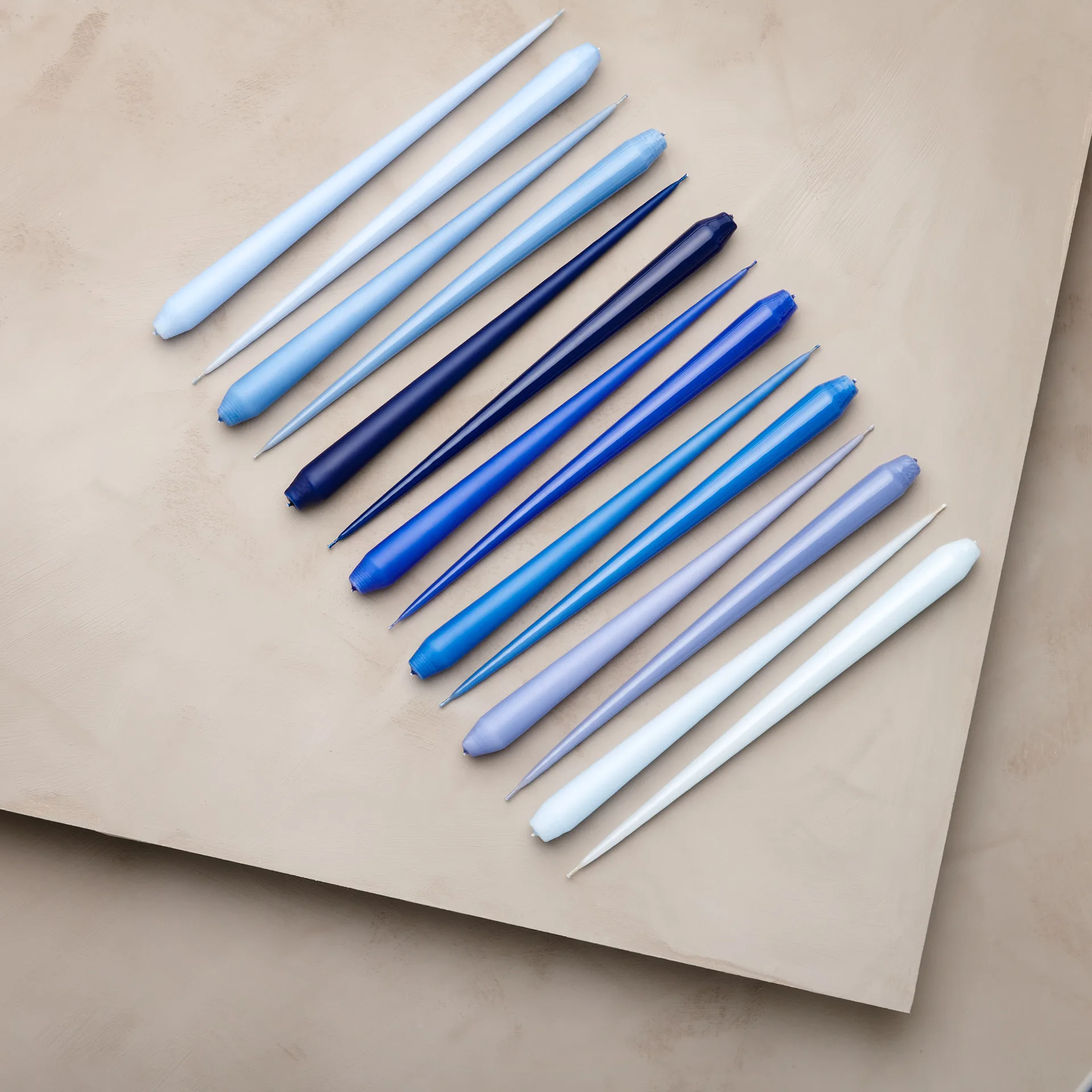 Vela ester & erik 4 un. brilhante, royal navy, 32 cm ester & erik